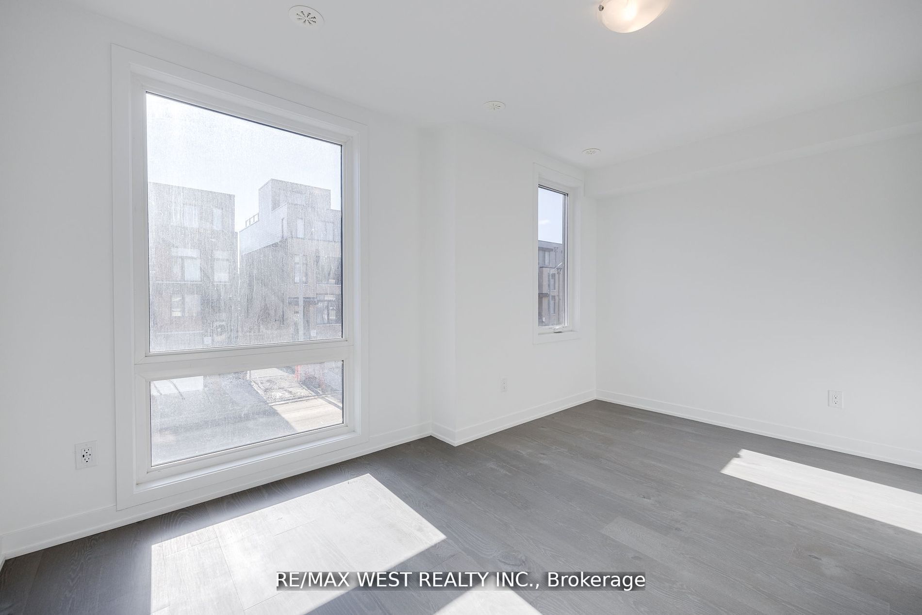 122 Green Gardens Boulevard