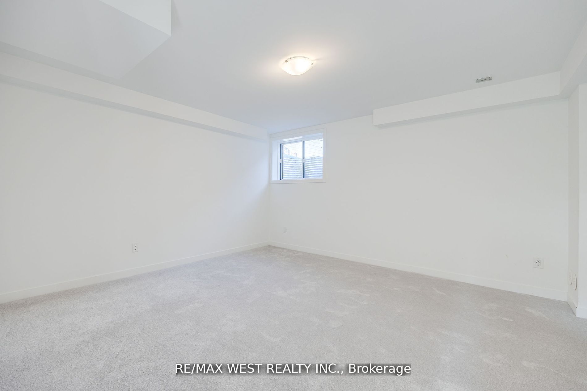 122 Green Gardens Boulevard