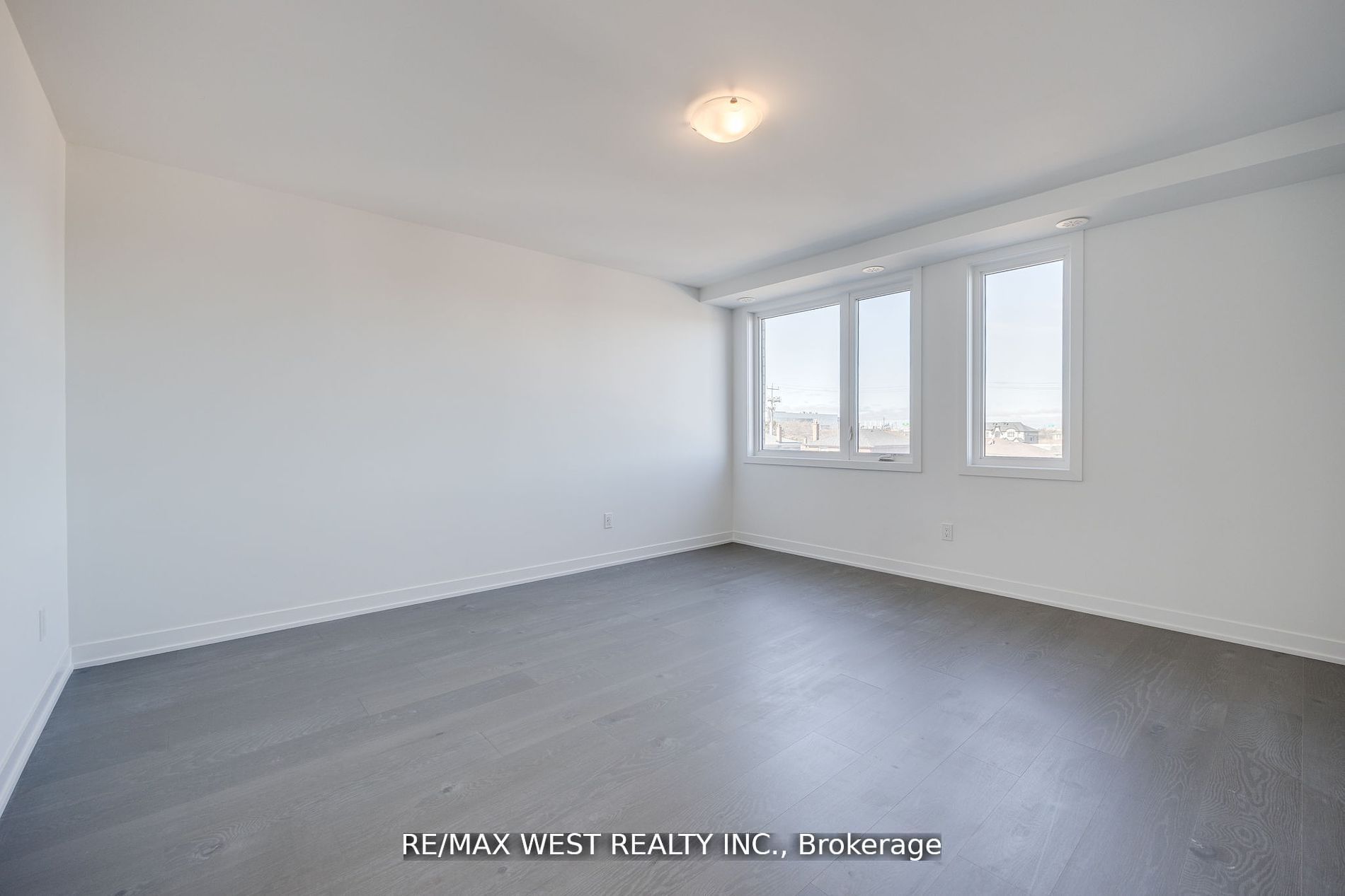122 Green Gardens Boulevard