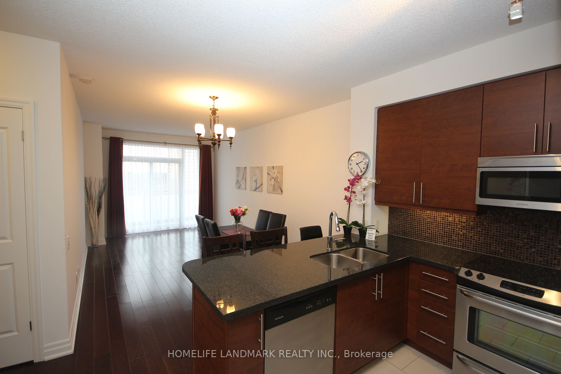 17 Ruddington Drive, #603