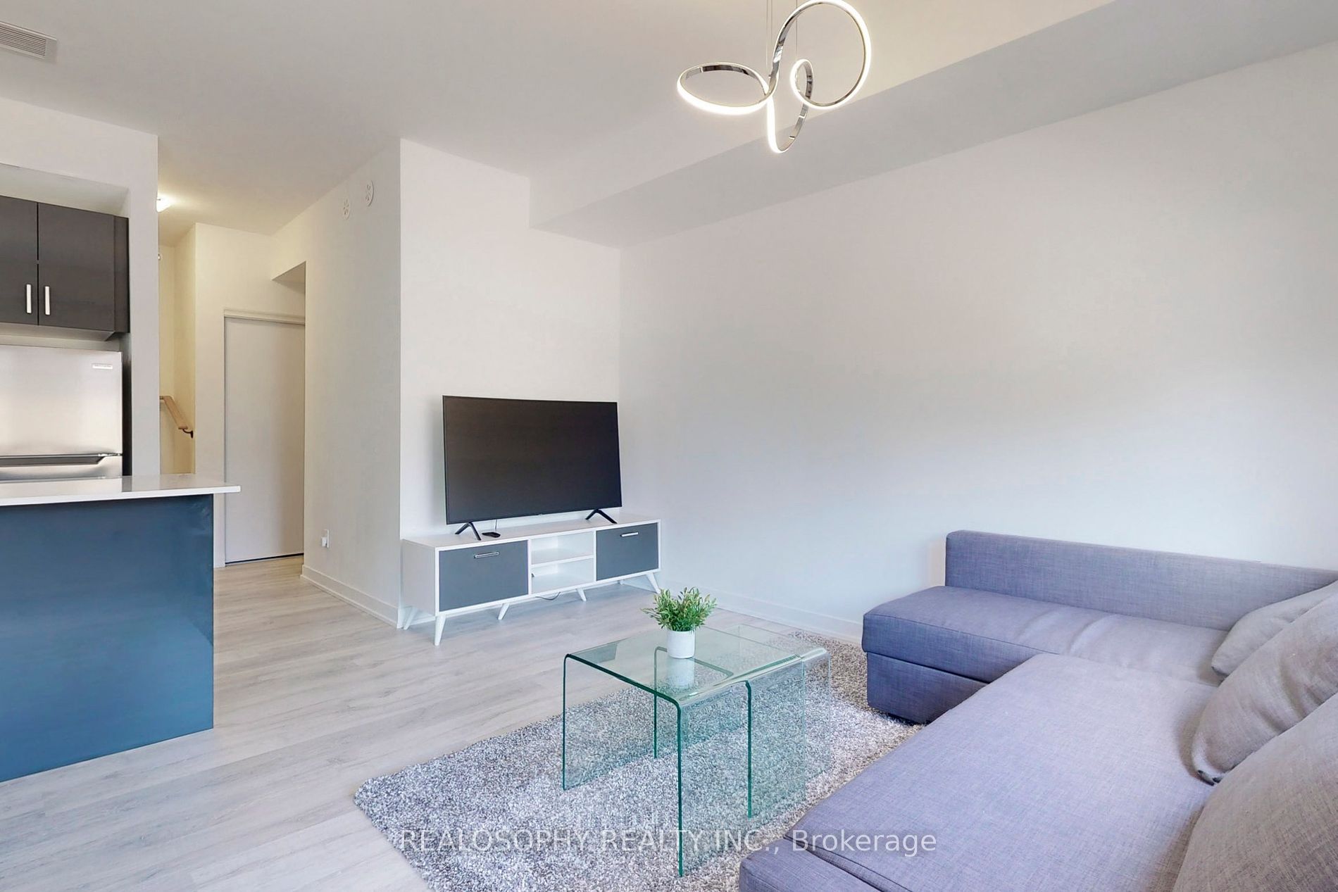 10 Marquette Avenue #8