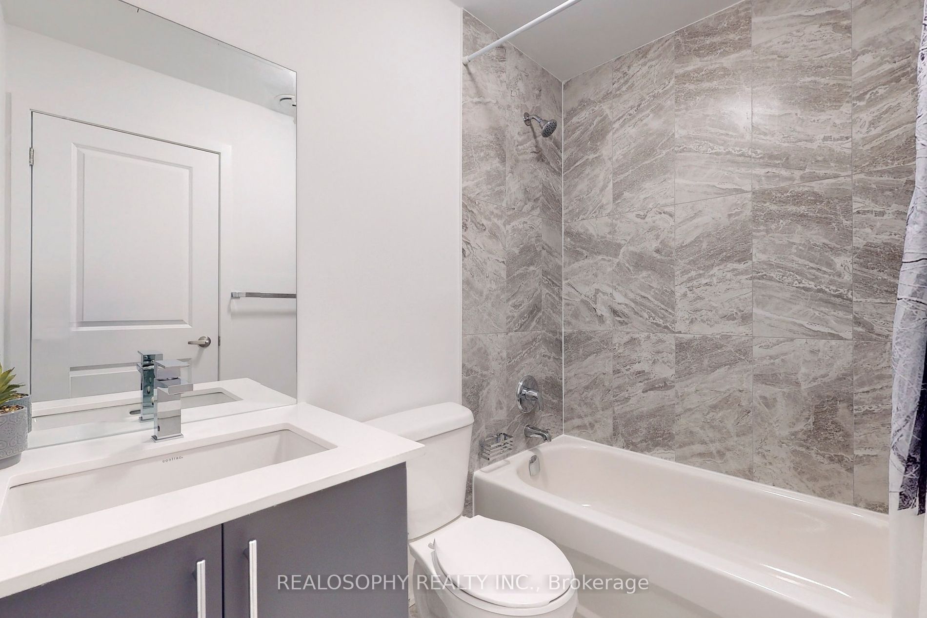 10 Marquette Avenue #8