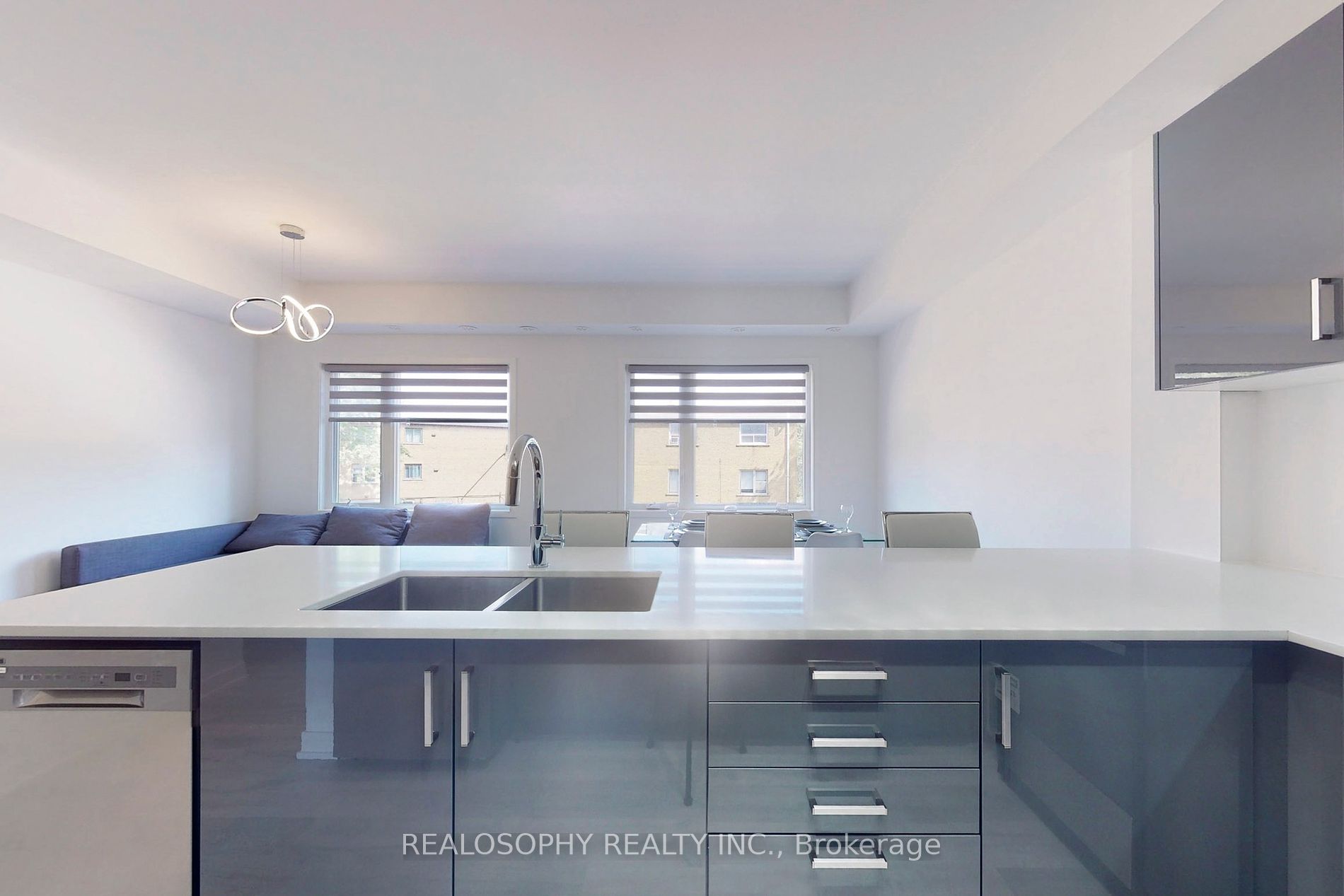 10 Marquette Avenue #8
