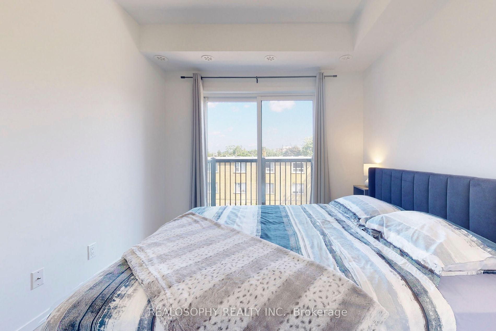 10 Marquette Avenue #8