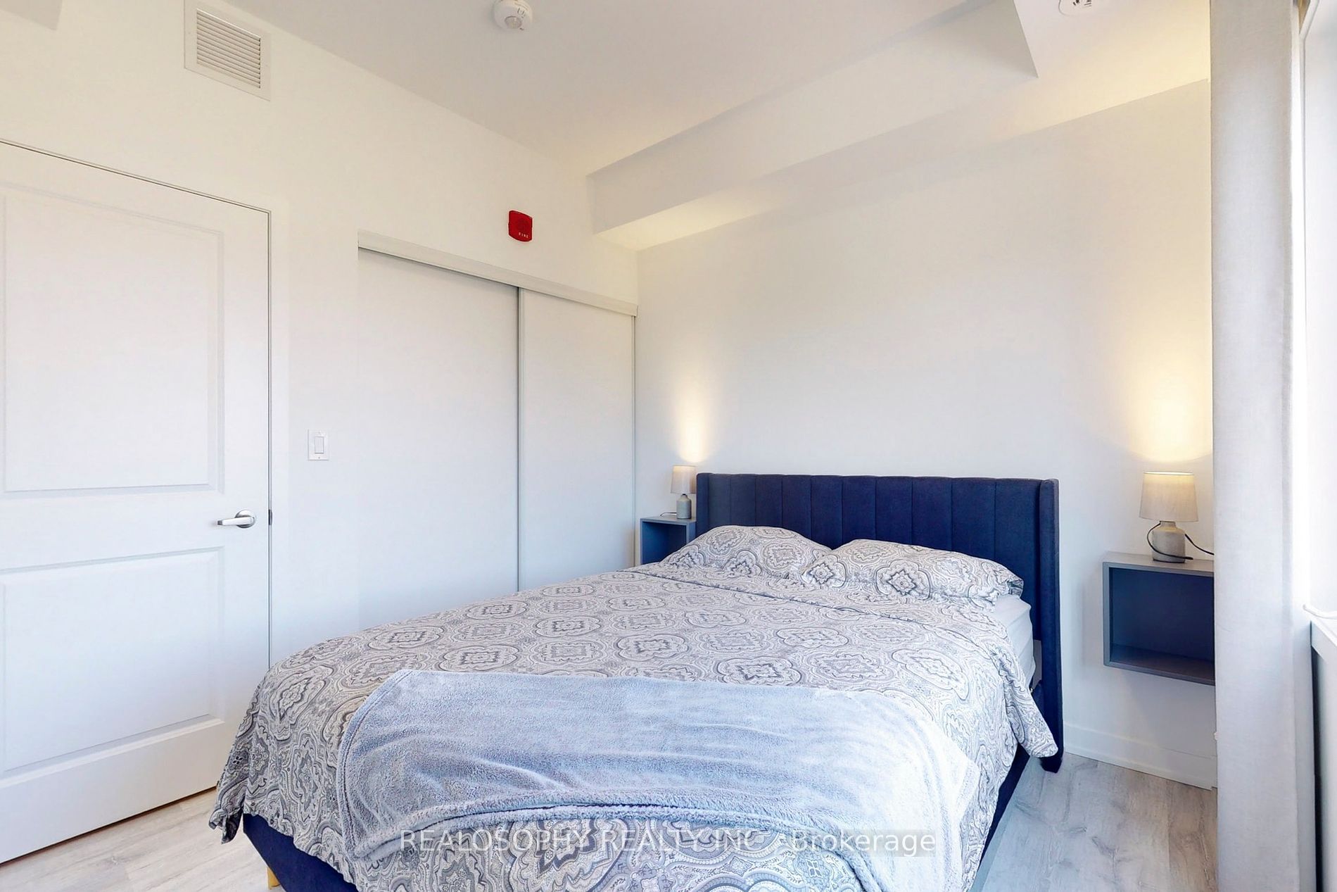 10 Marquette Avenue #8