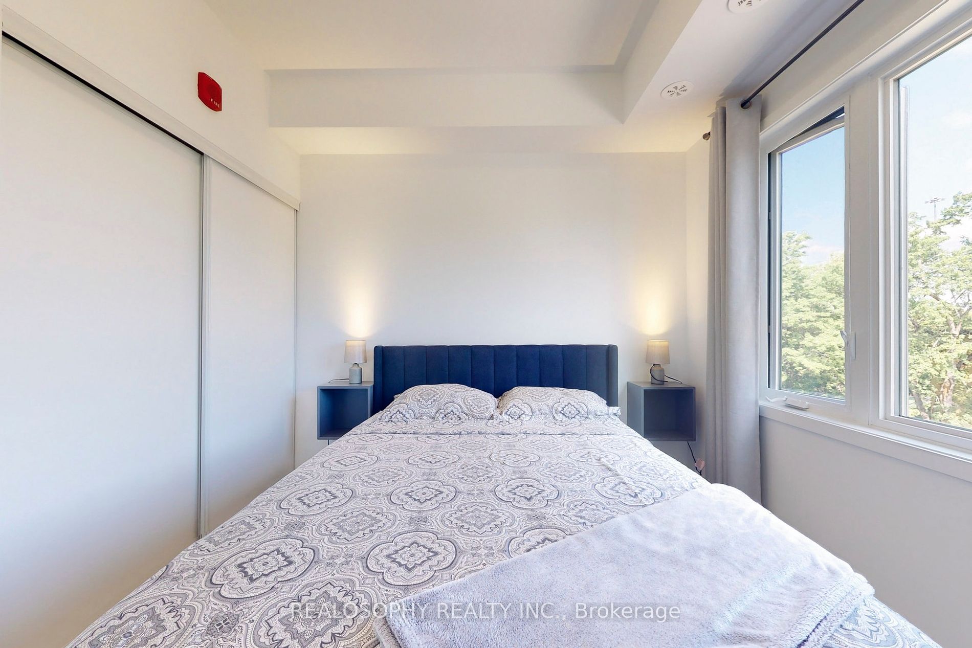 10 Marquette Avenue #8