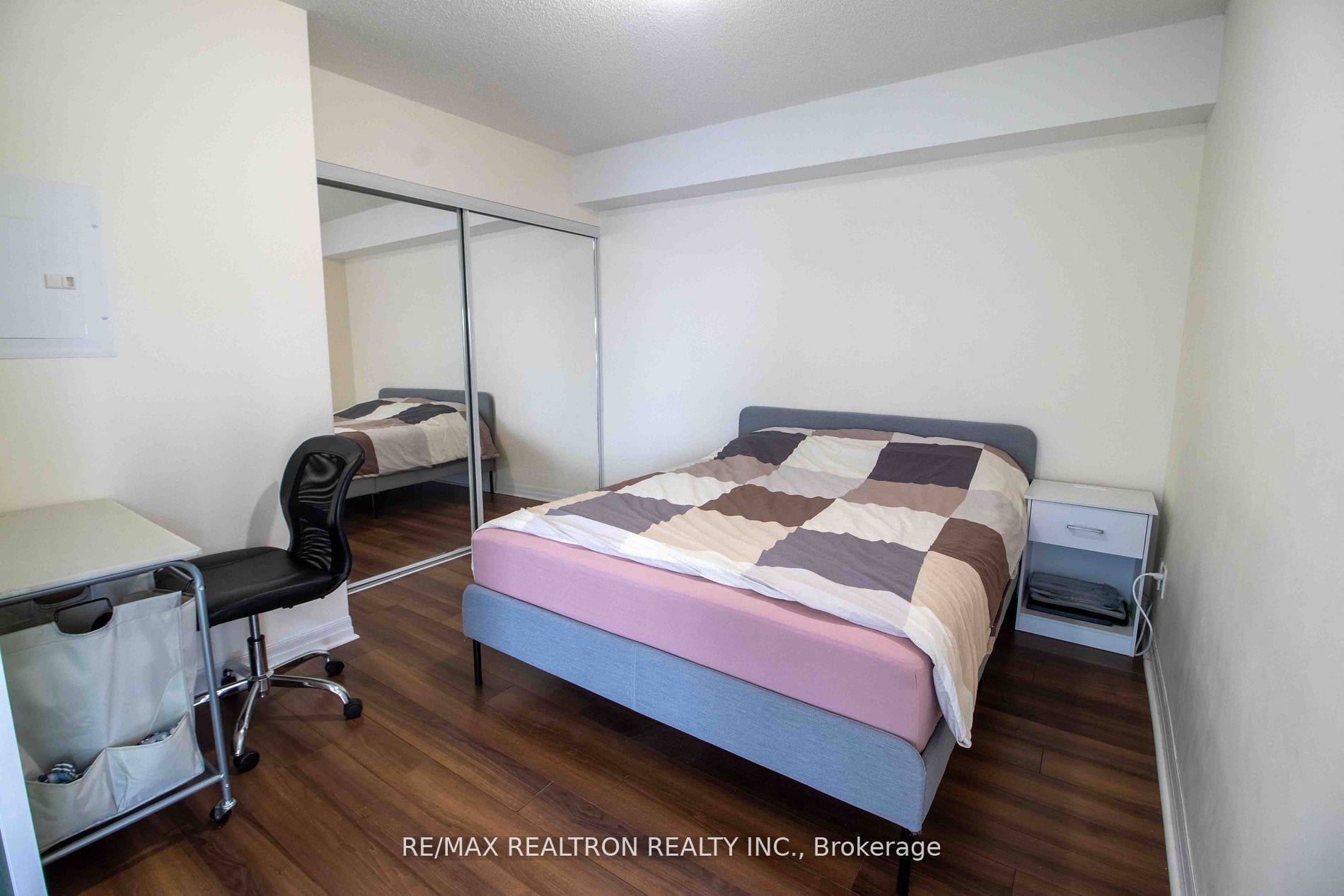 275 Yorkland Road #802
