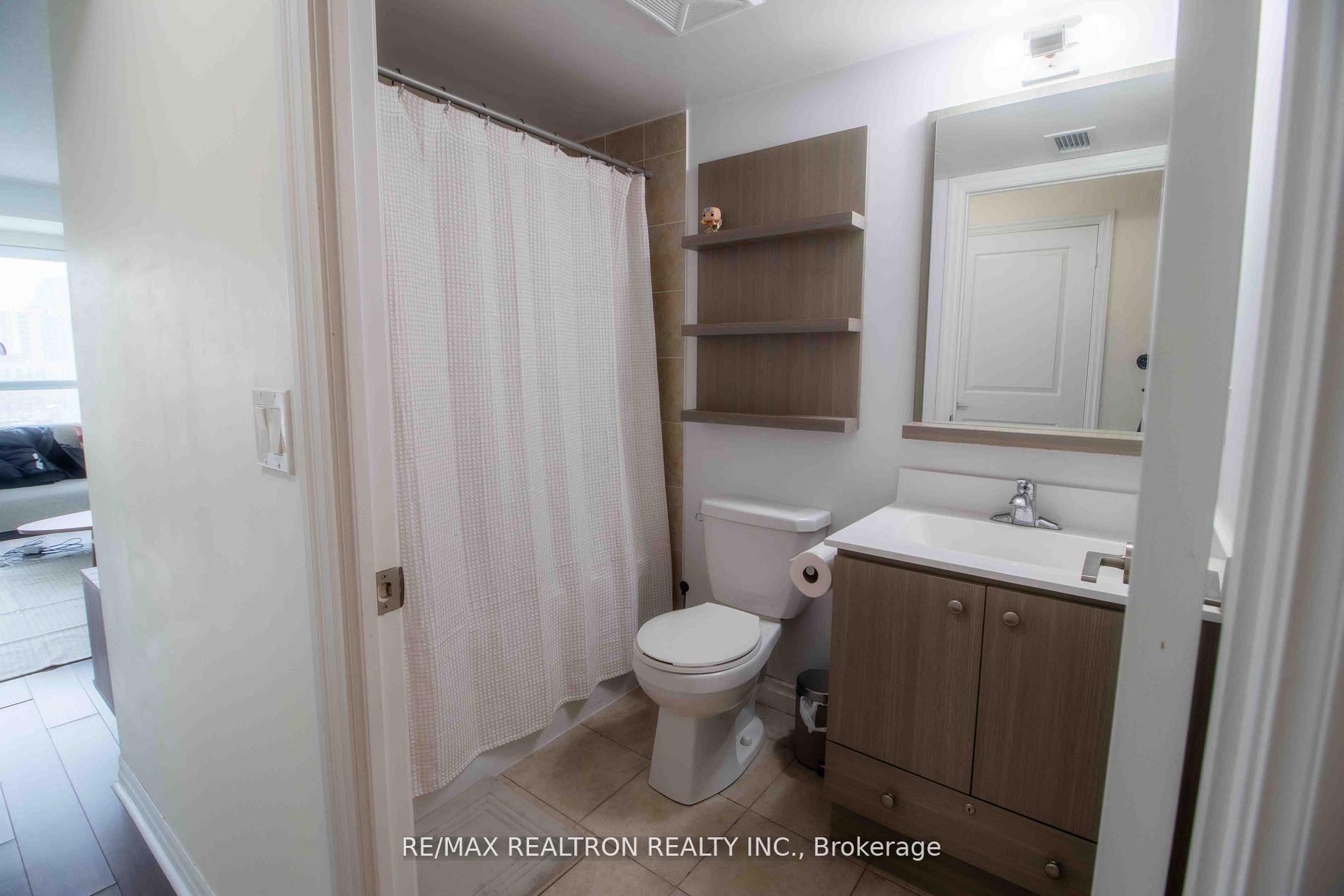 275 Yorkland Road #802