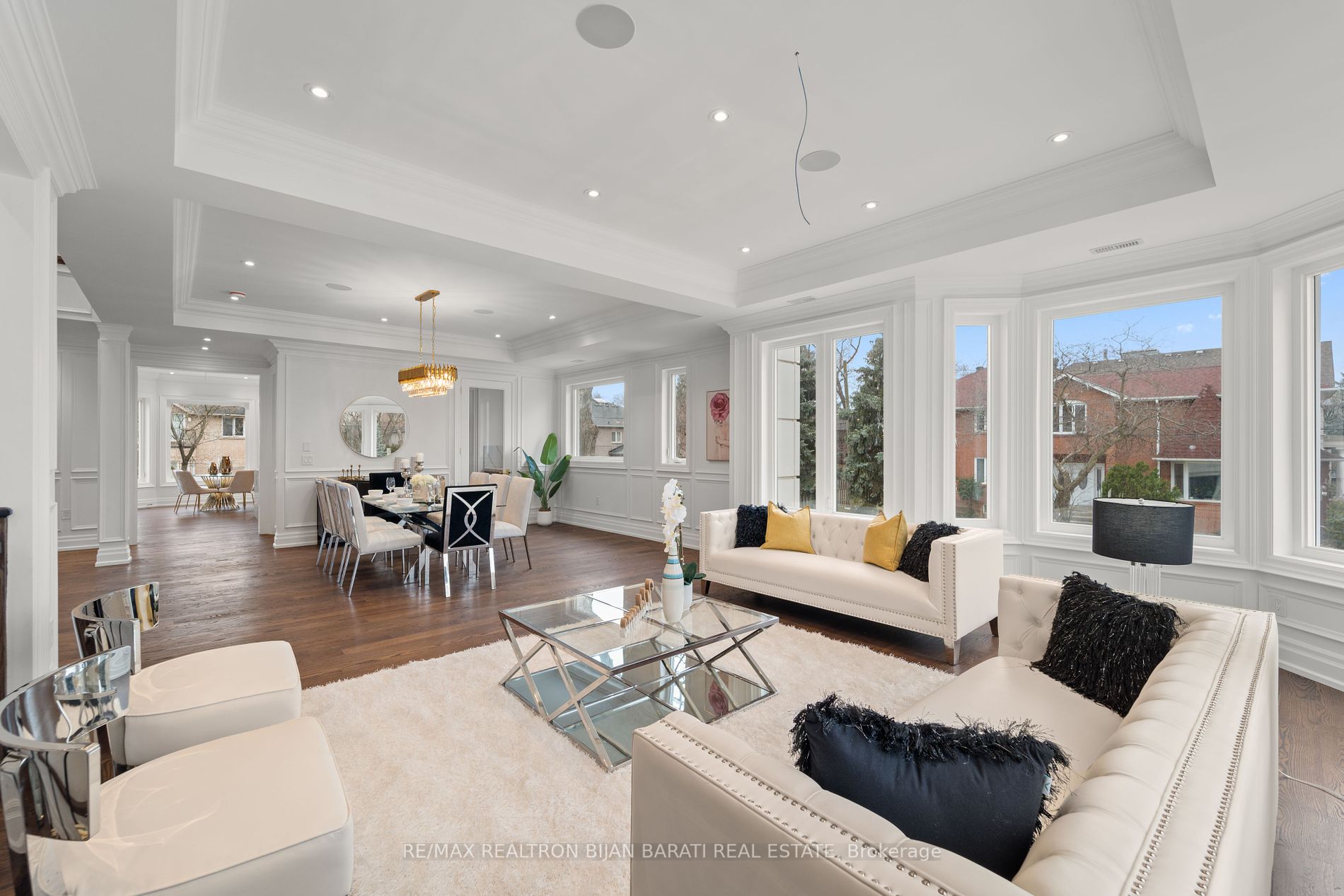 413 EMPRESS Avenue