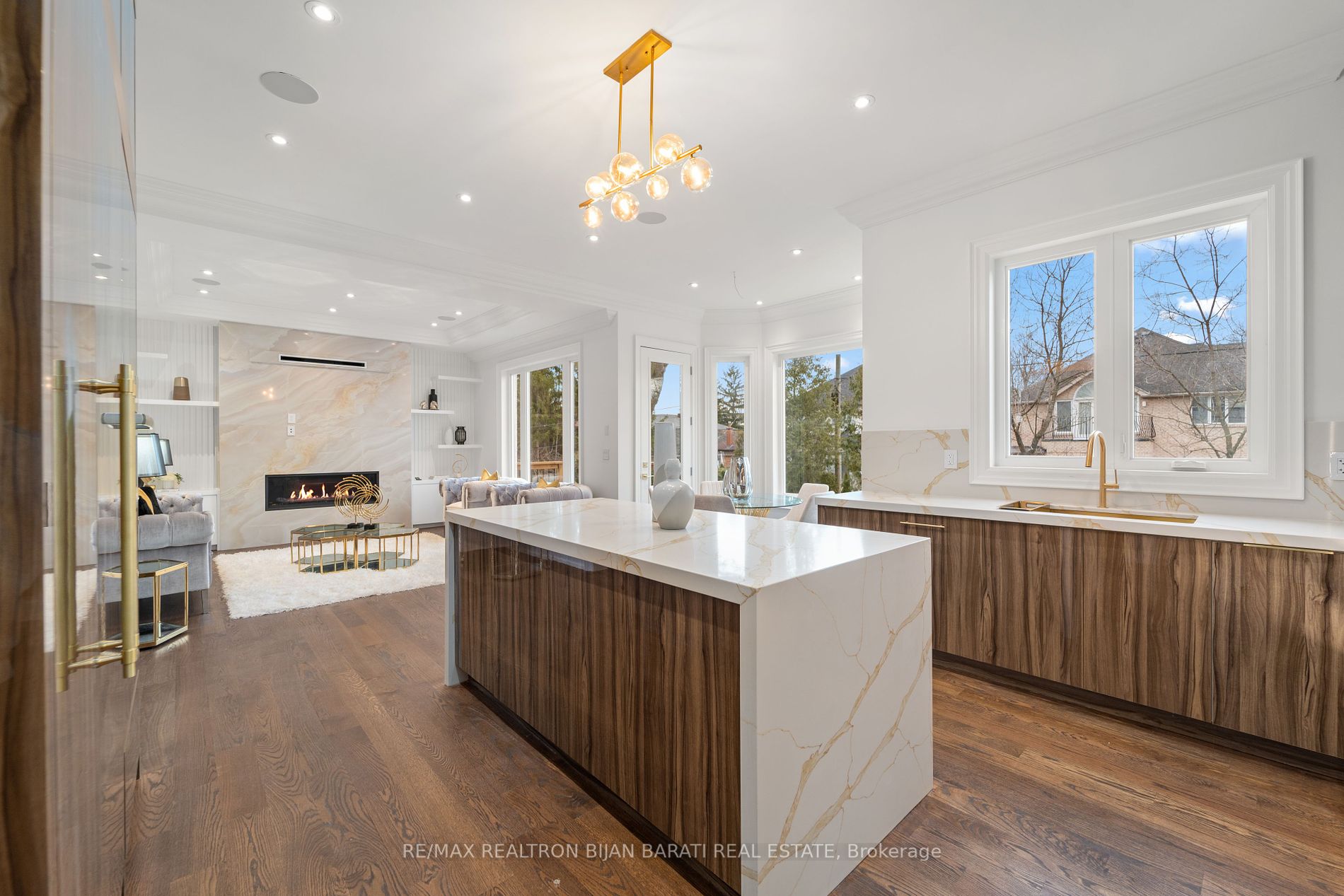 413 EMPRESS Avenue