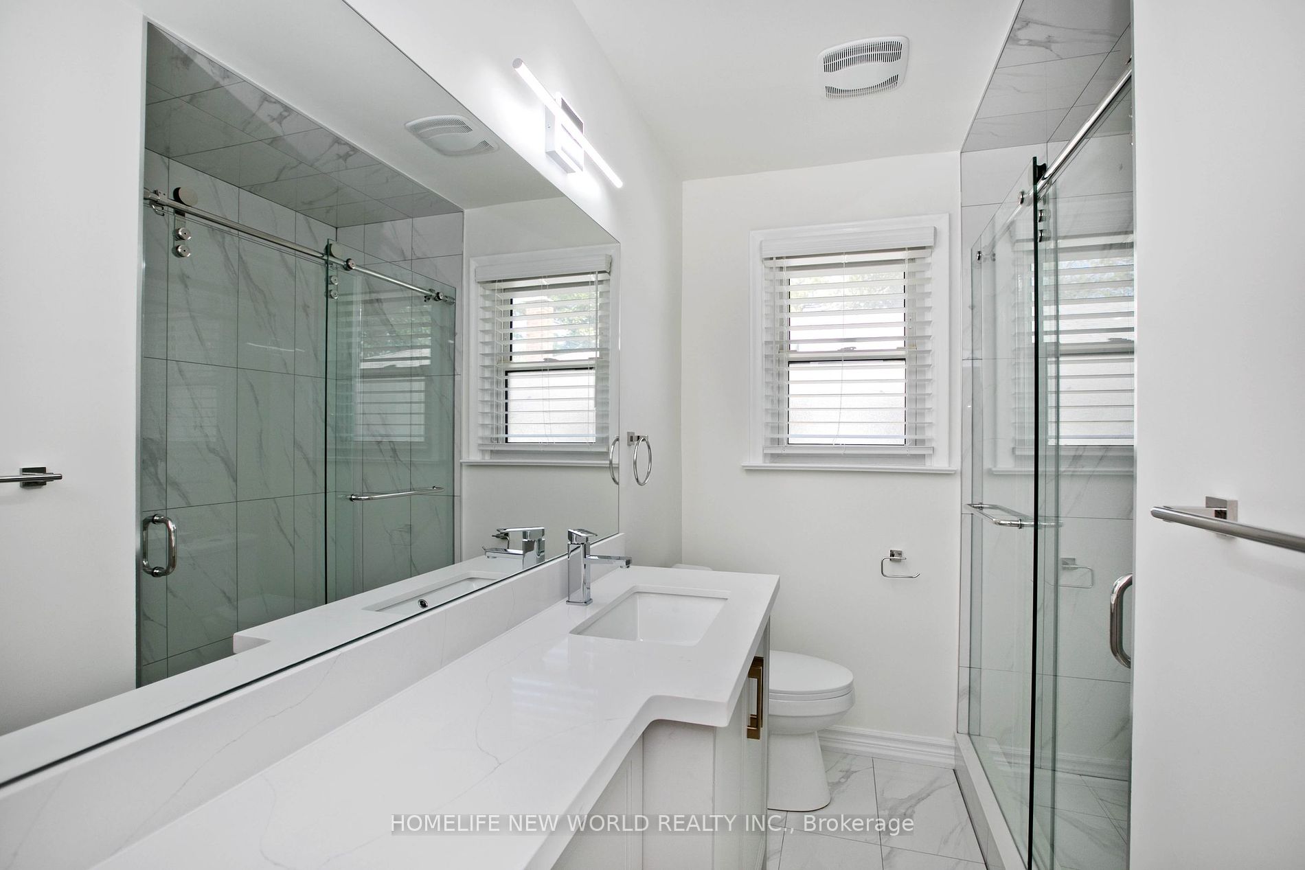 20 Broadlands Blvd