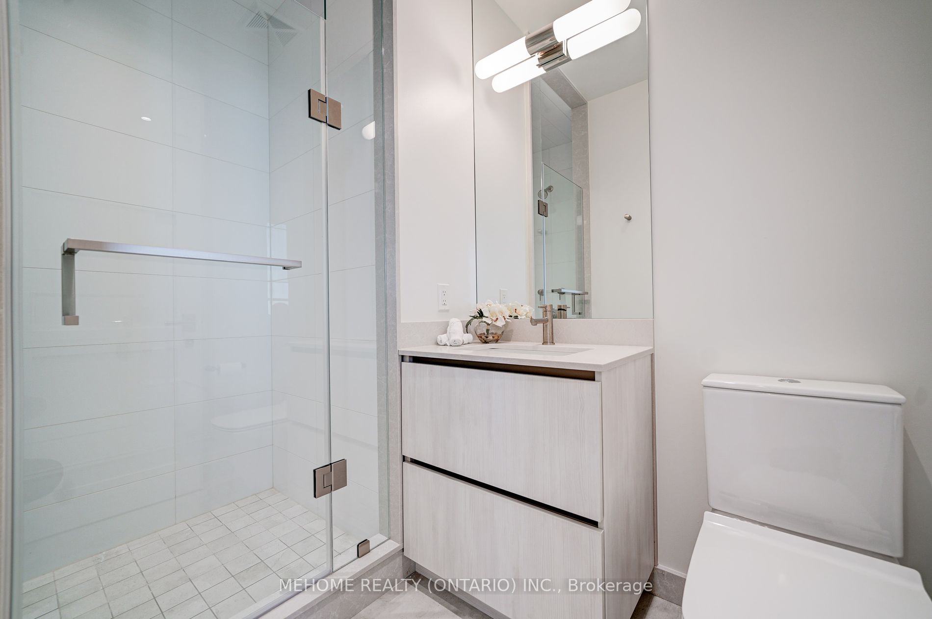 1 Yorkville Ave, #Ph06