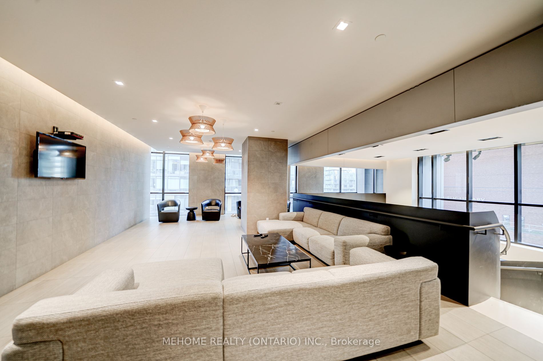 1 Yorkville Ave, #Ph06