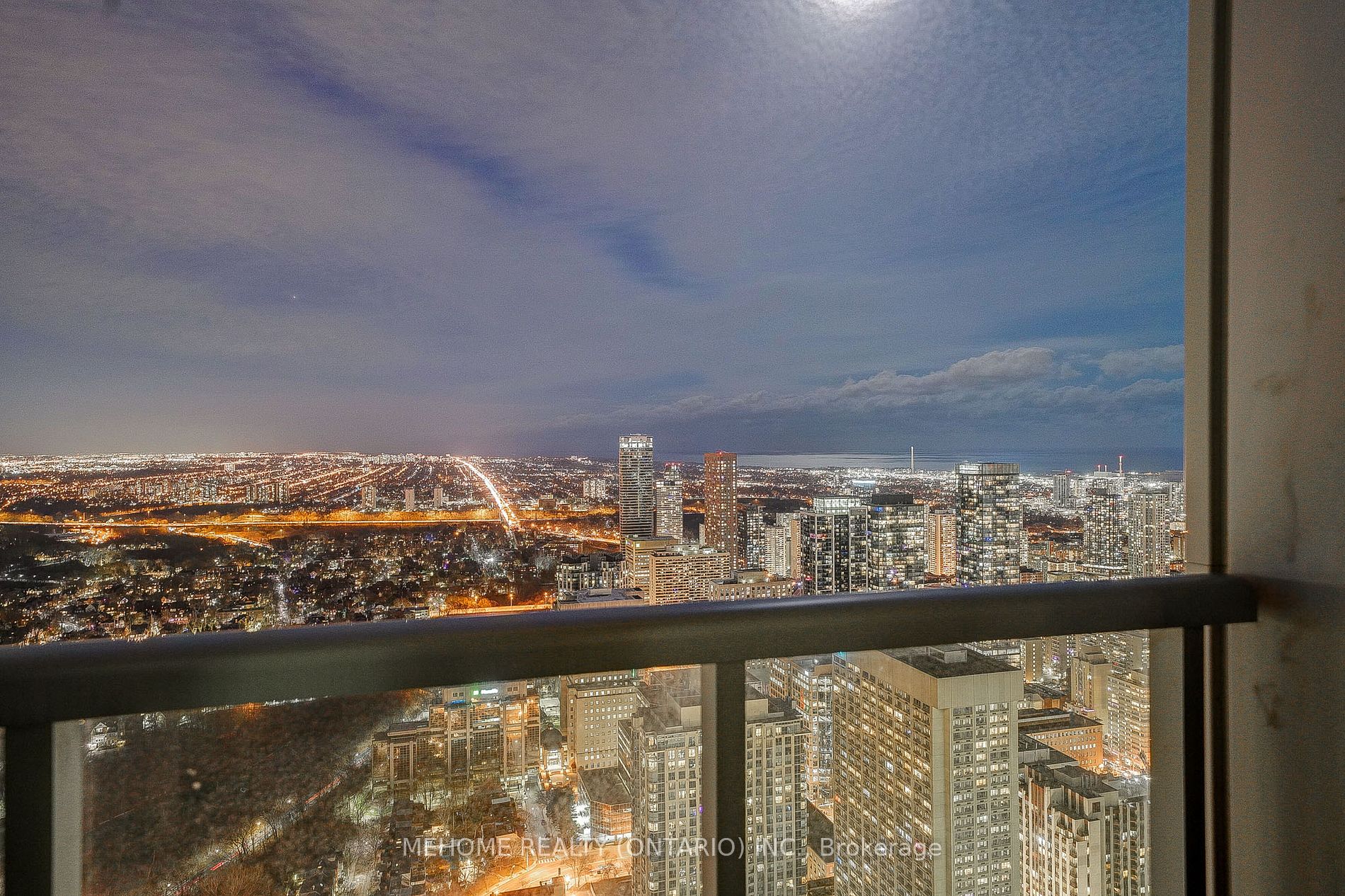 1 Yorkville Ave, #Ph06