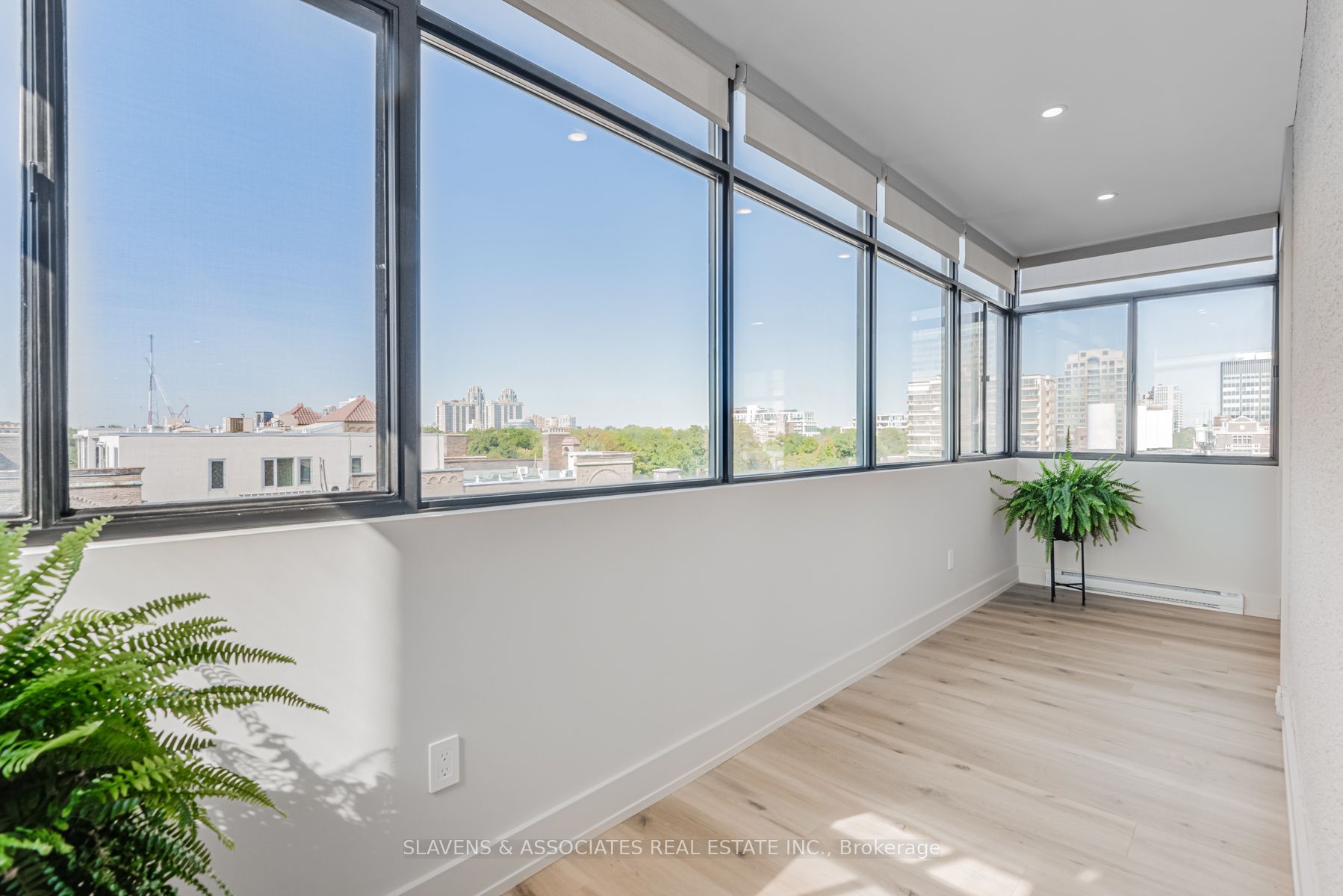 423 Avenue Rd, #9