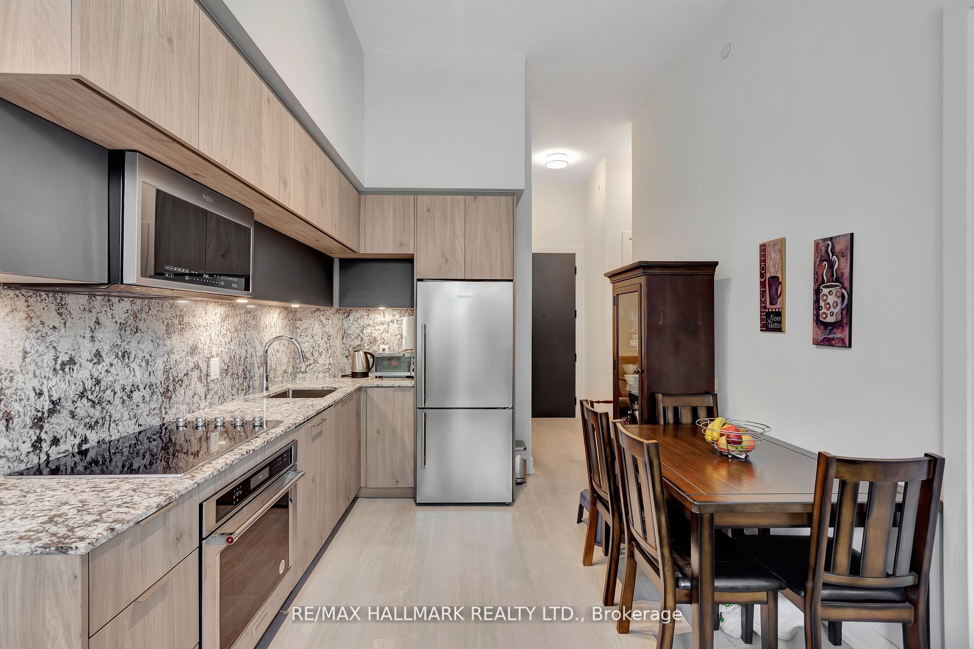 25 Adra Grado Way, #243