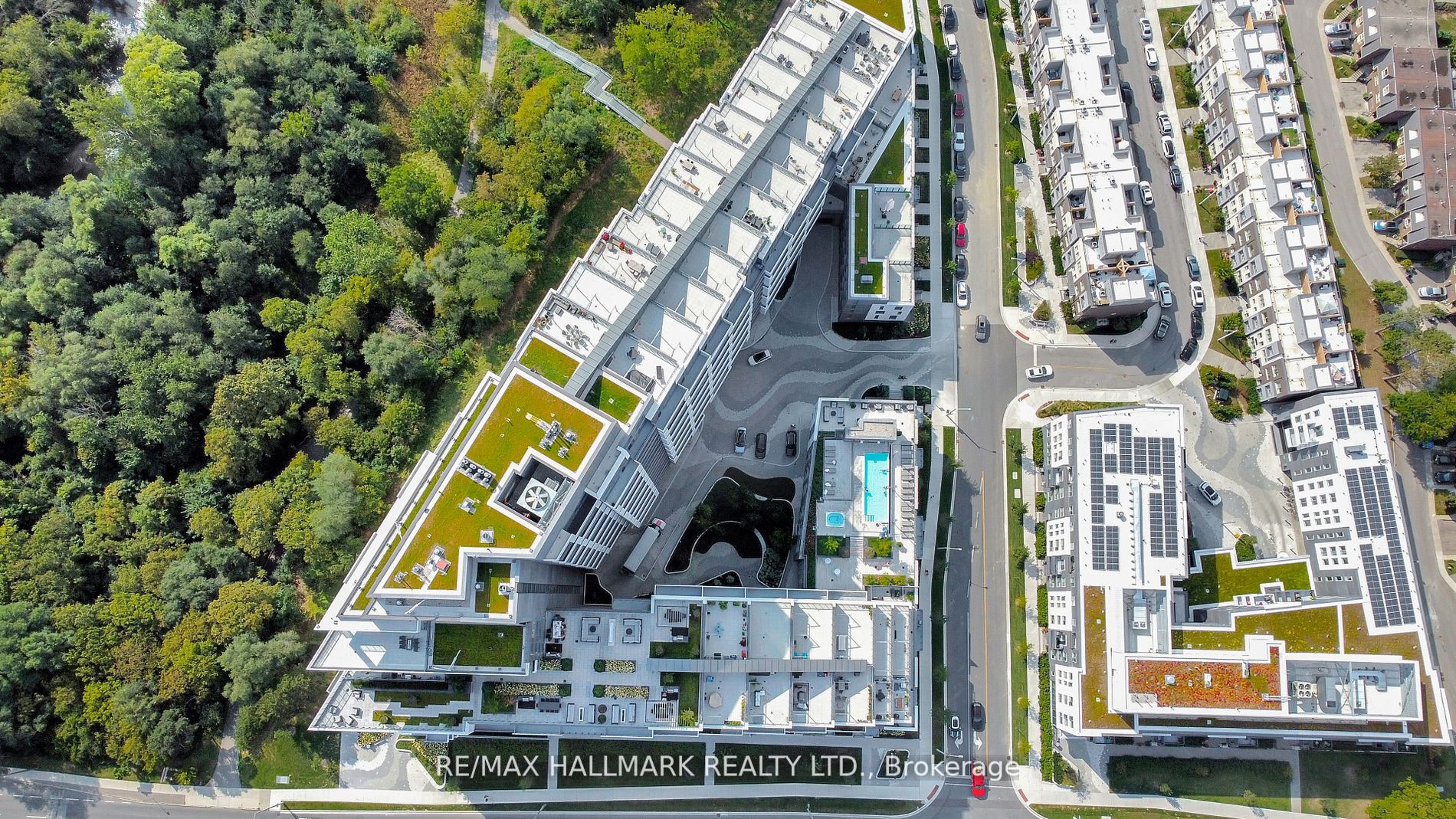 25 Adra Grado Way, #243
