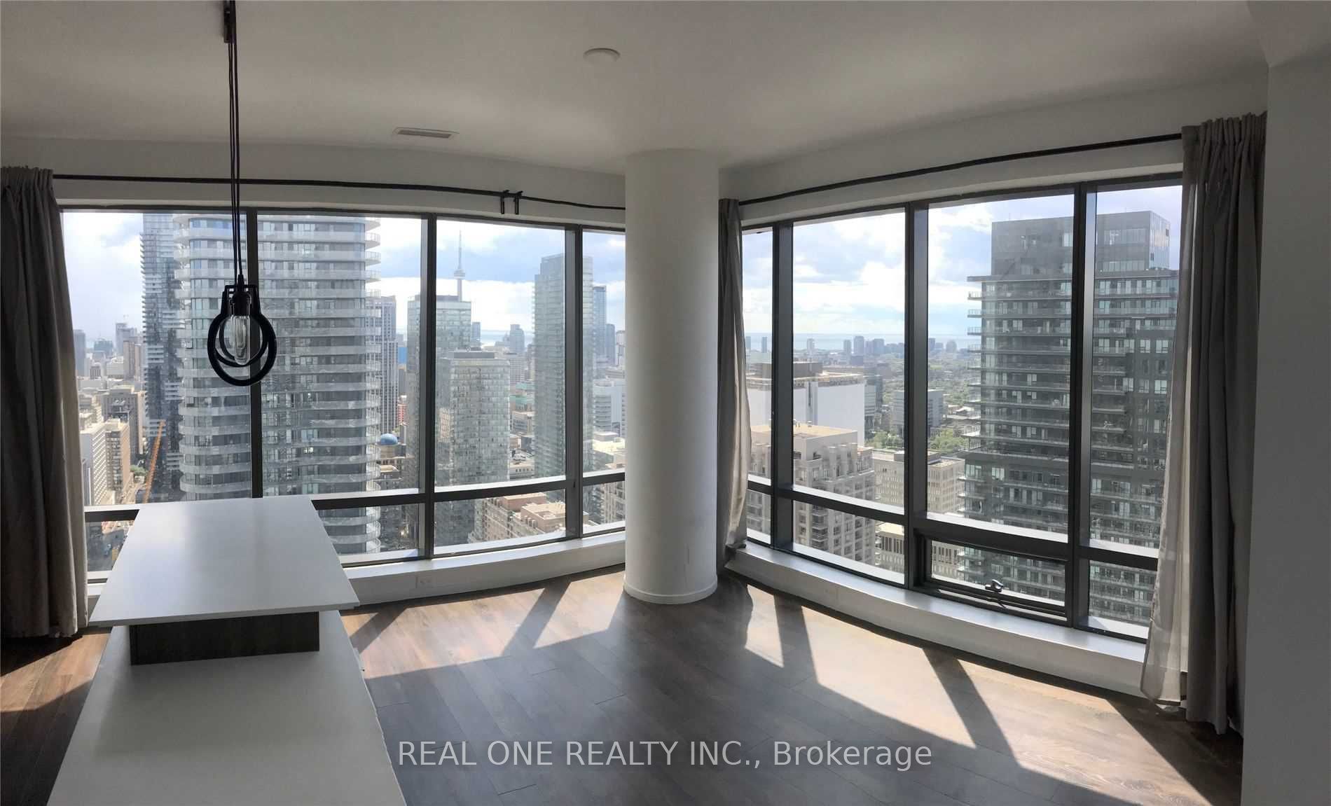 5 St Joseph St, #3805