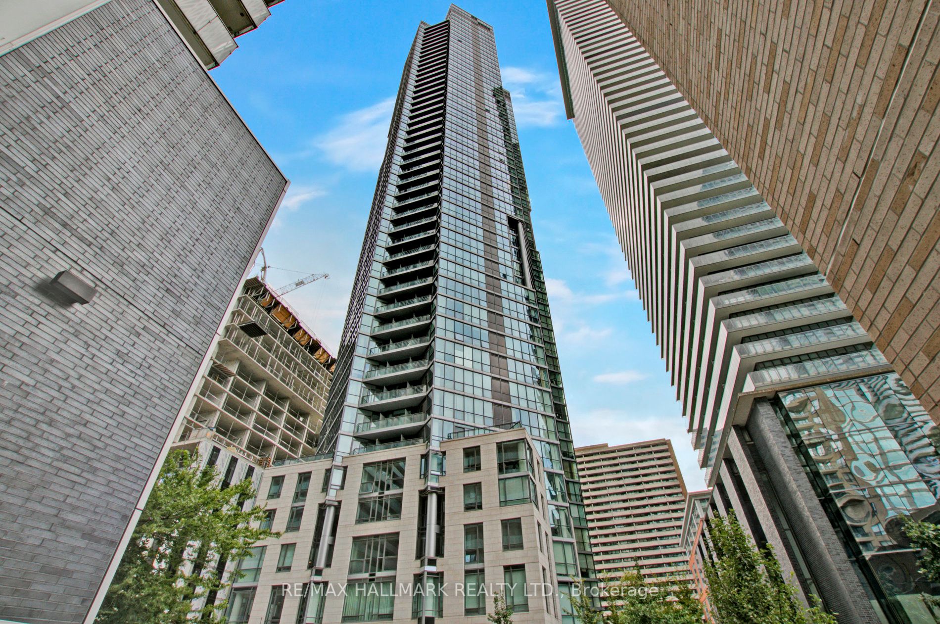 45 Charles Street E #3805