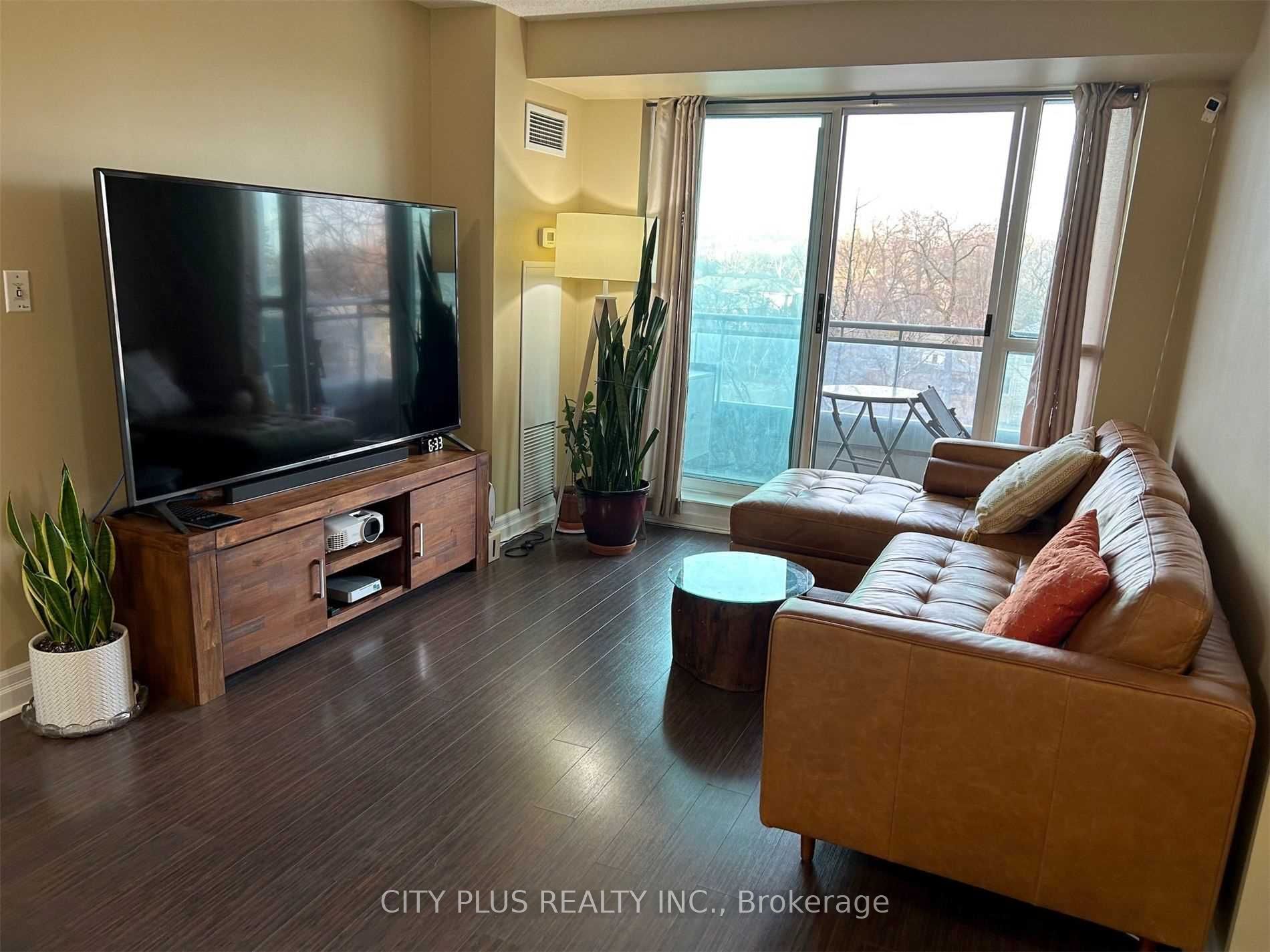 188 Doris Avenue, #411