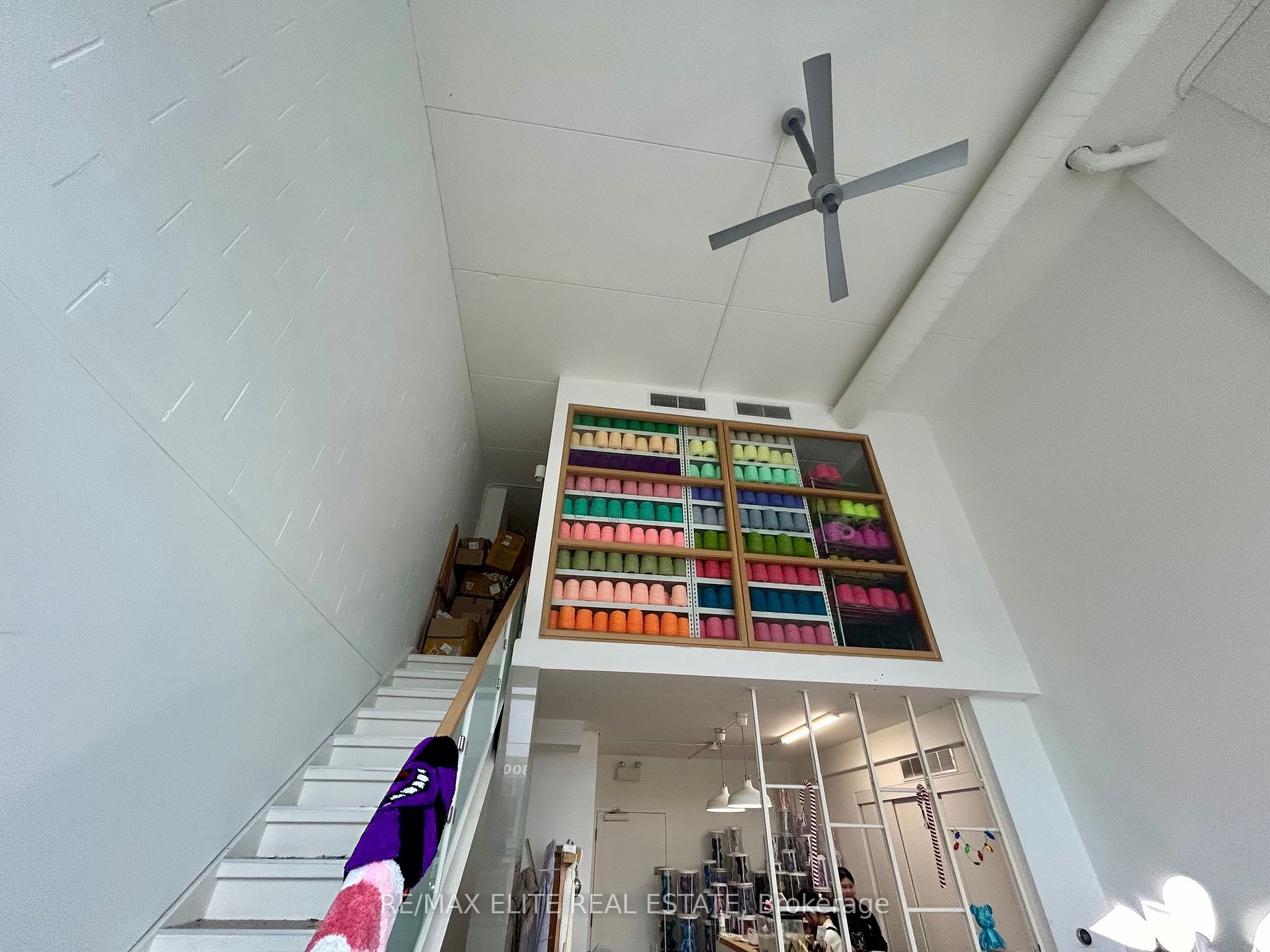 1315 Lawrence Ave E, #406