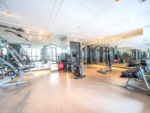 210 Simcoe St, #2309