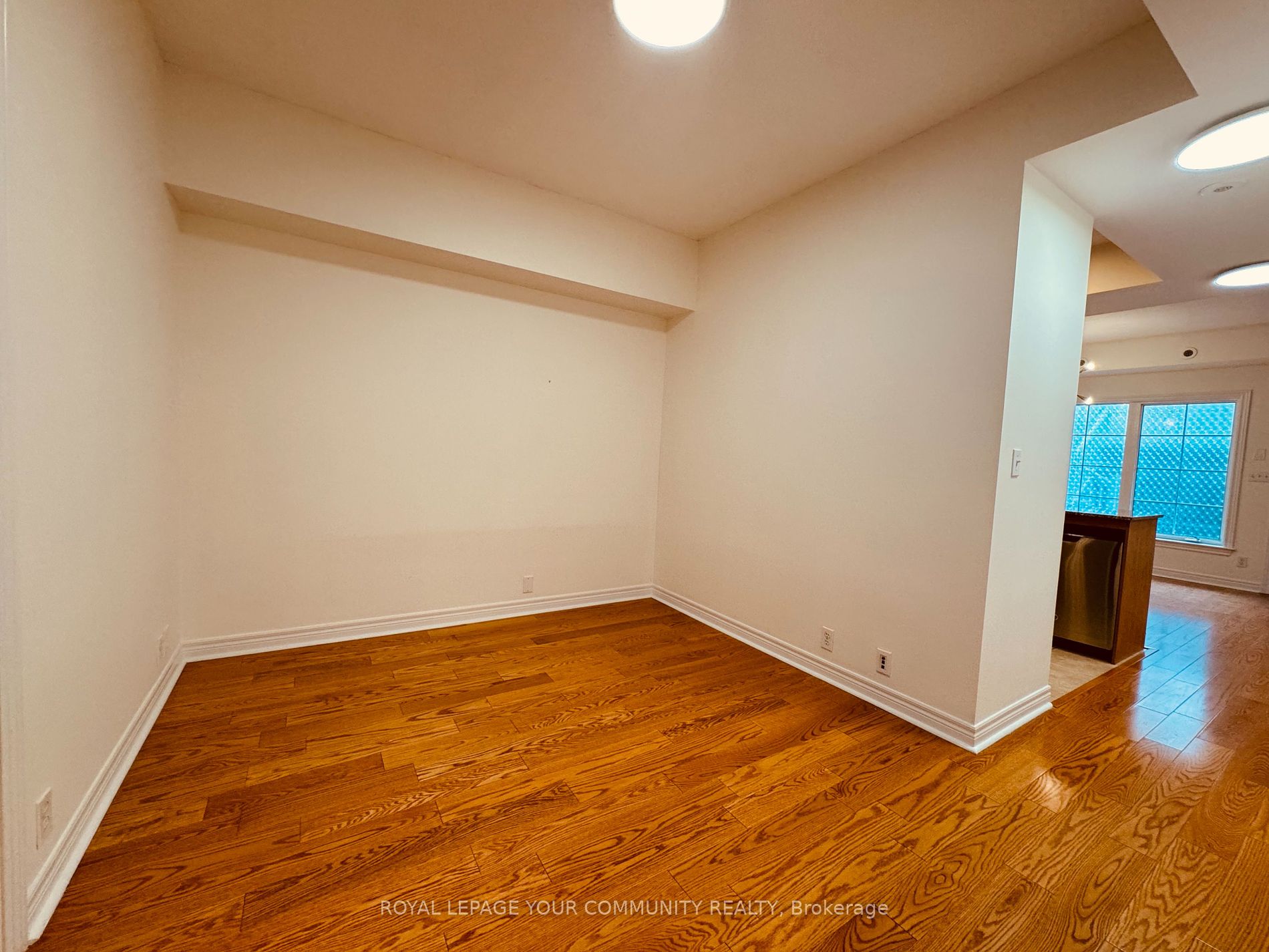 207 Wellesley Street E, #103