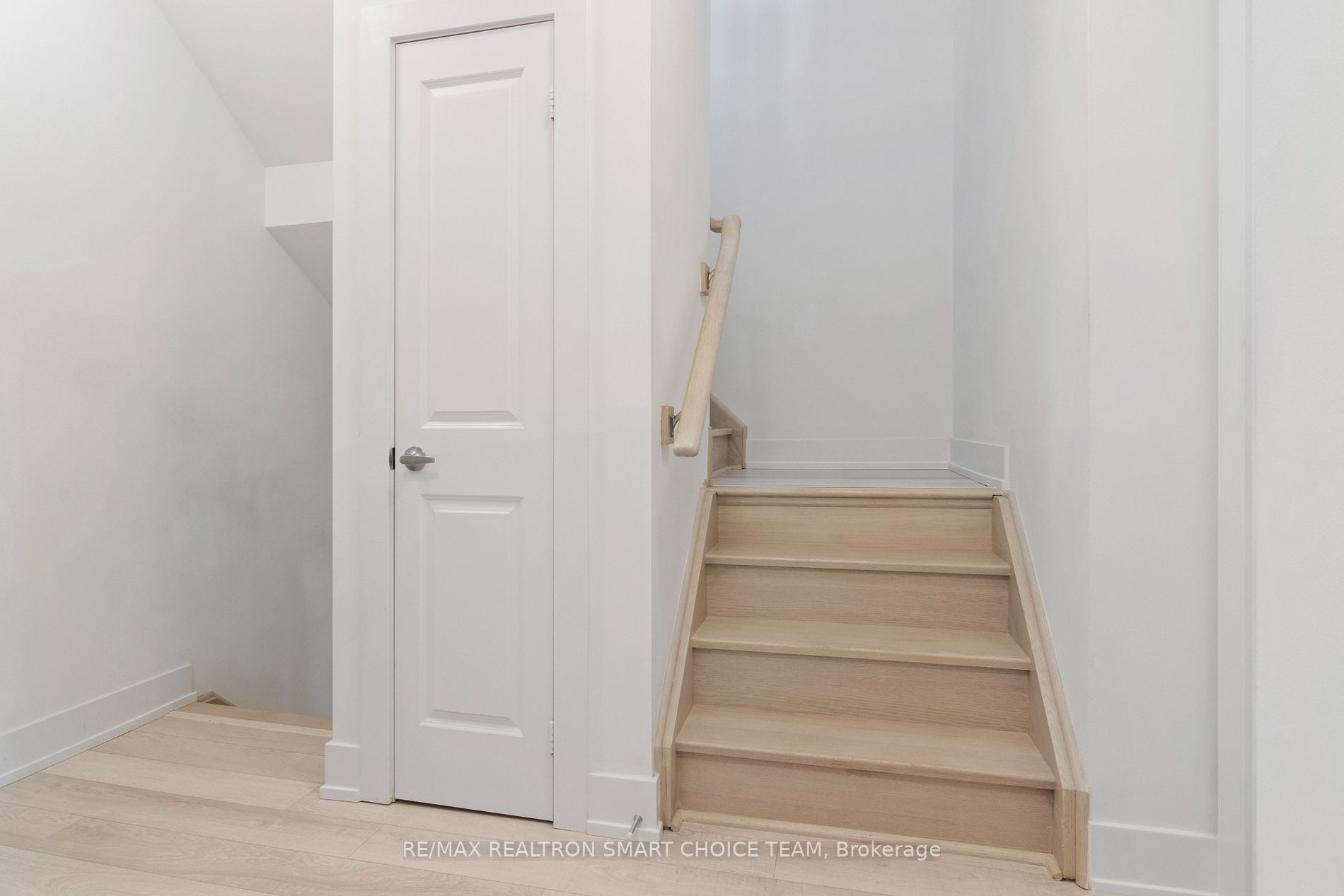 52 Holmes Ave, #3