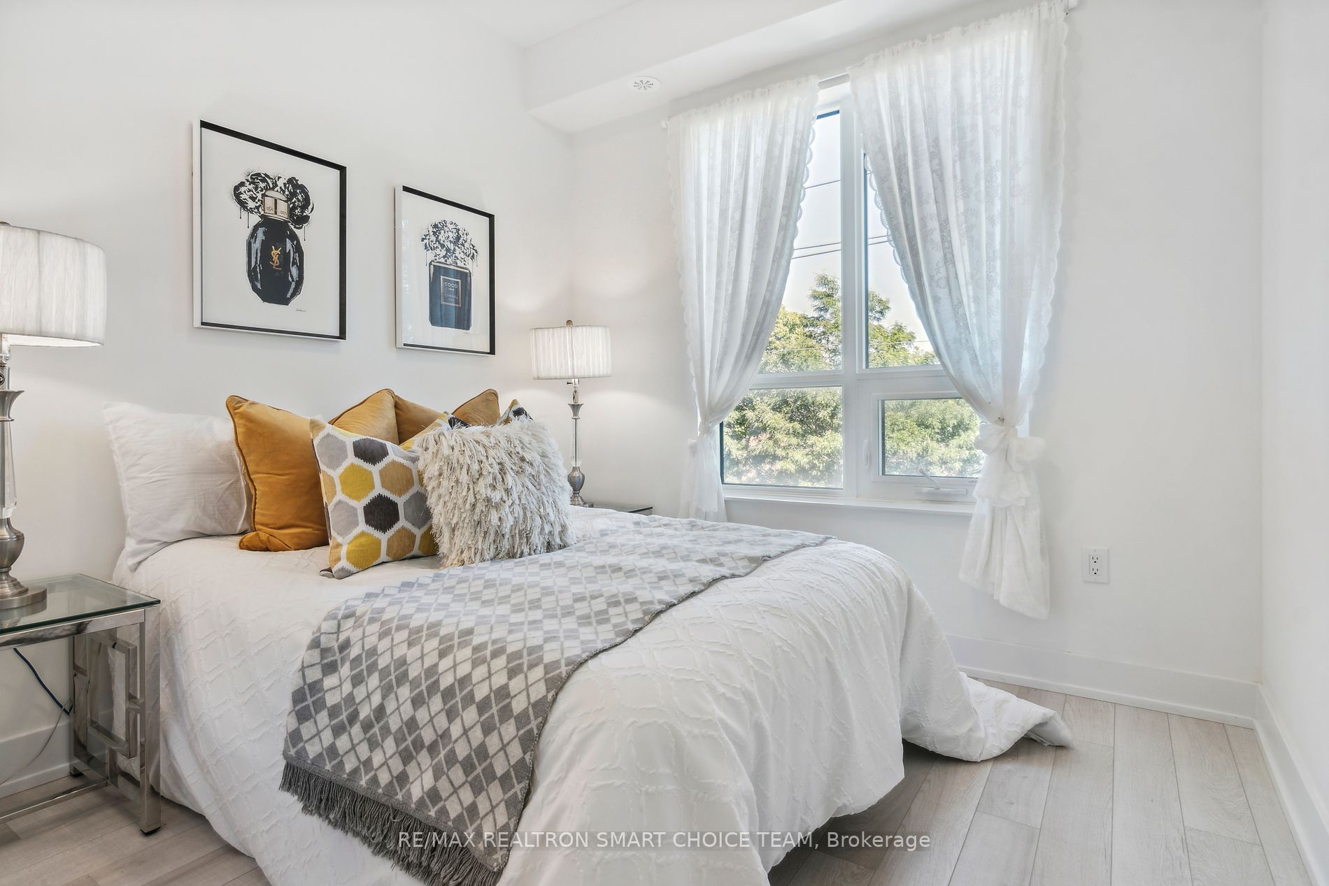 52 Holmes Ave, #3