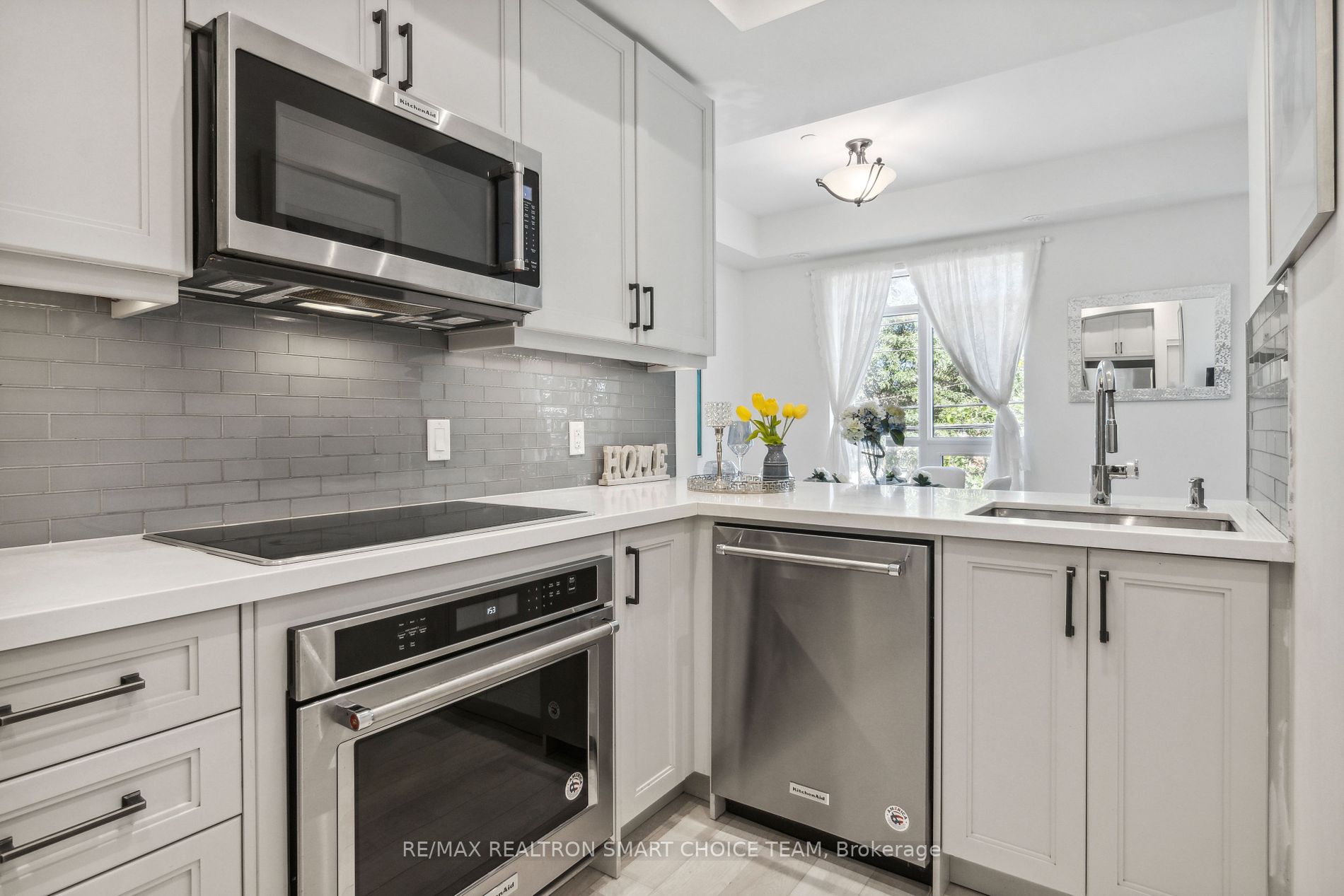 52 Holmes Ave, #3