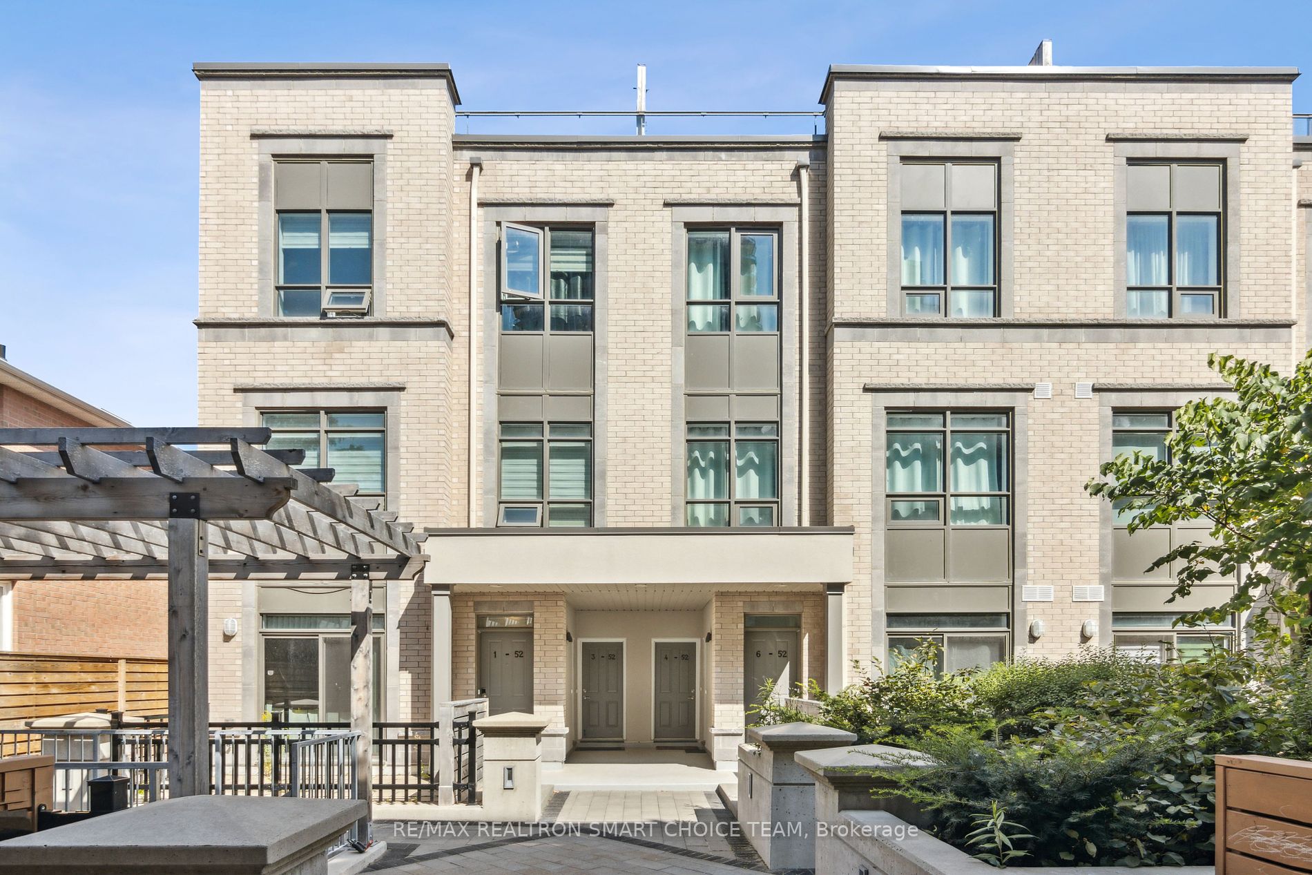 52 Holmes Ave, #3