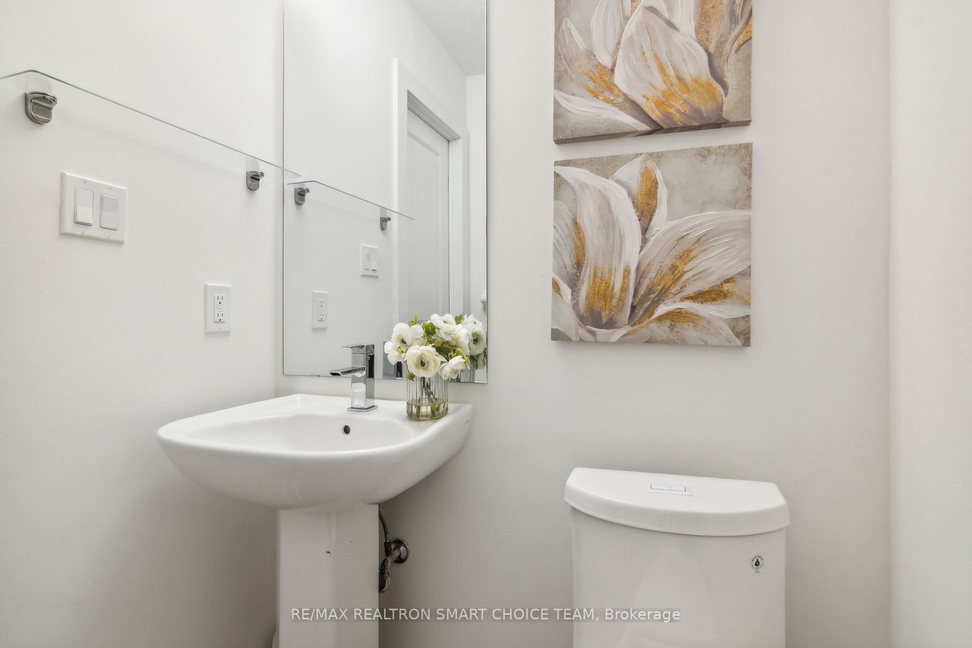 52 Holmes Ave, #3