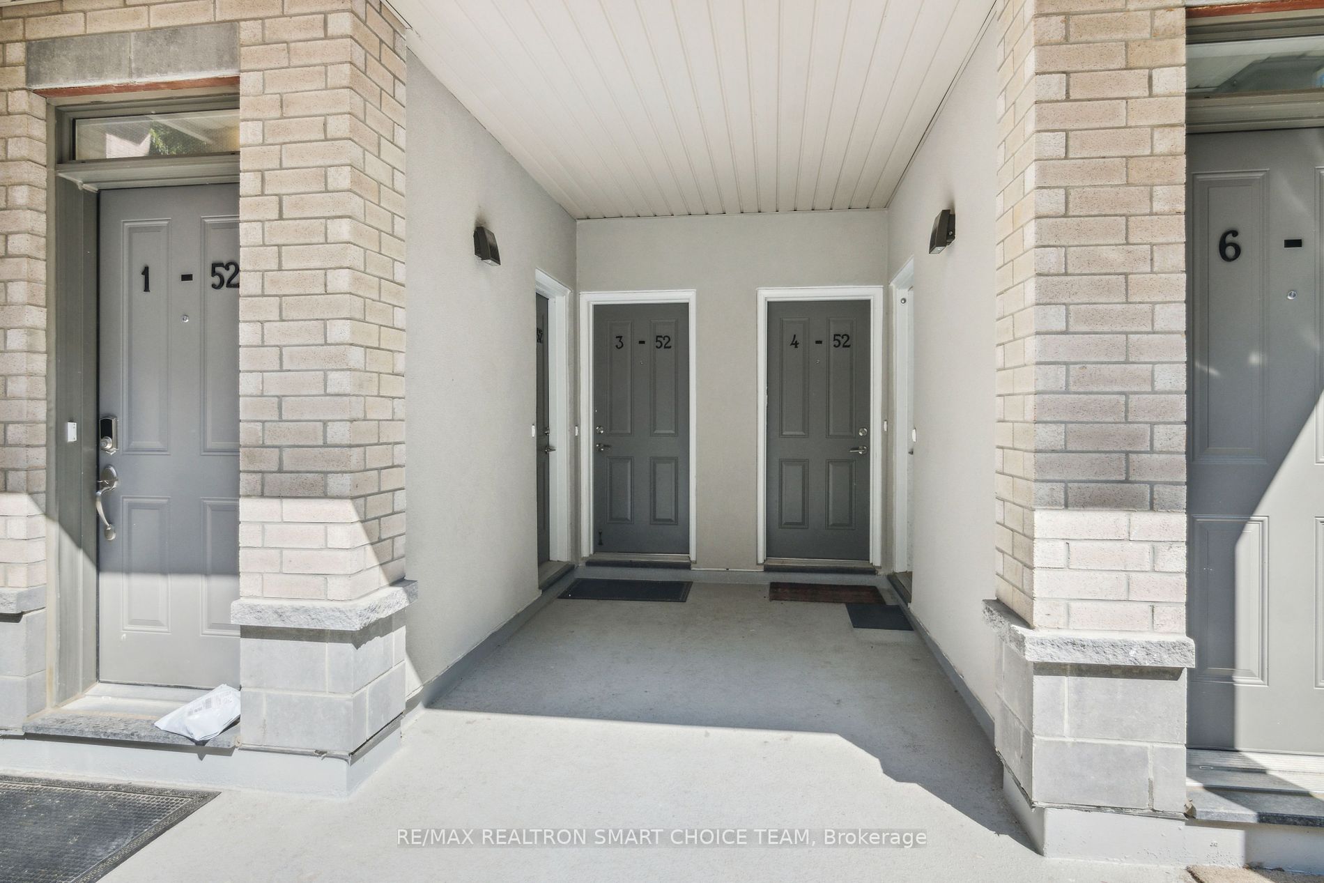 52 Holmes Ave, #3