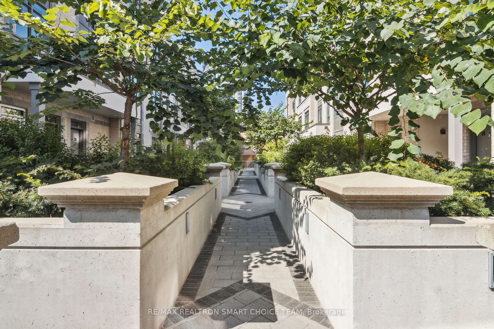 52 Holmes Ave, #3
