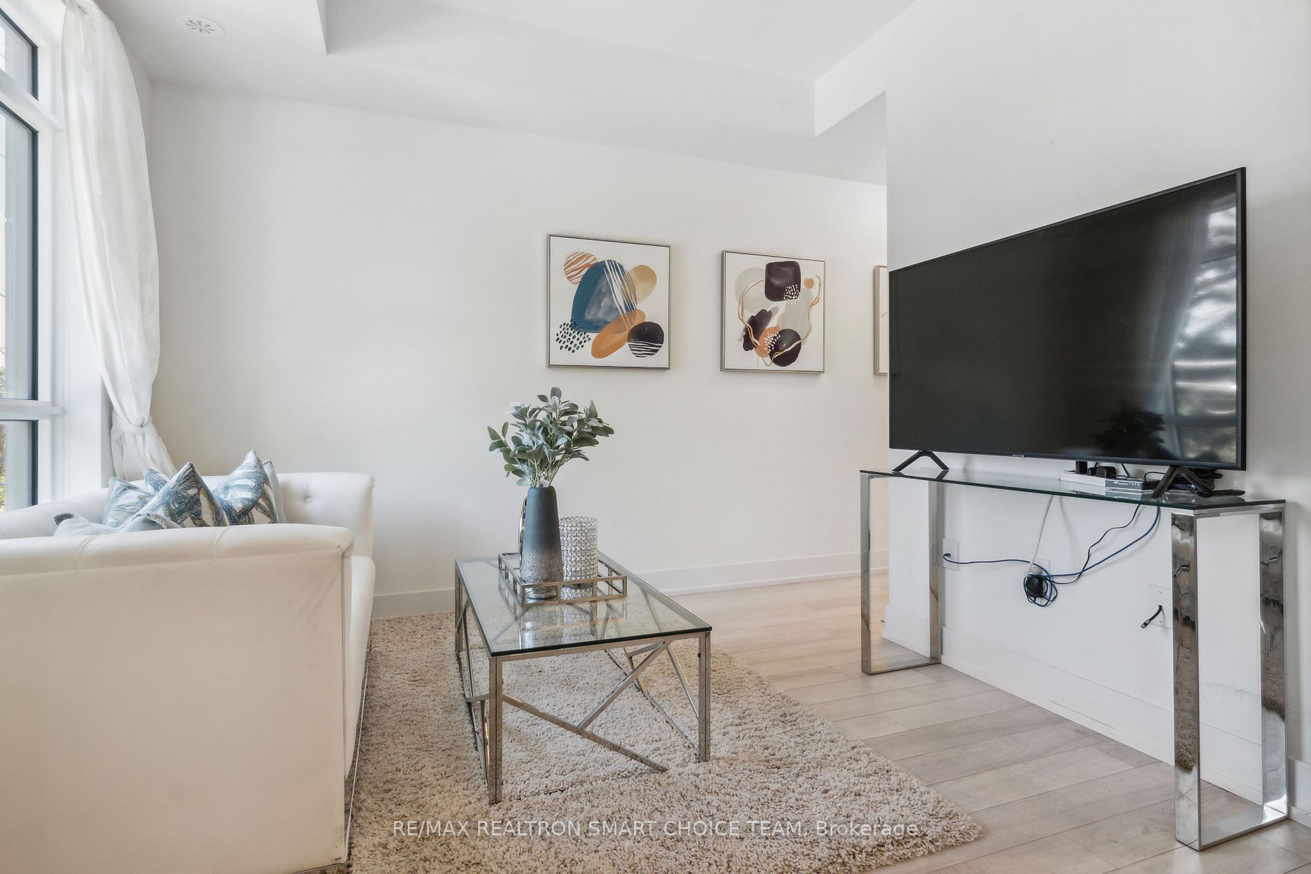 52 Holmes Ave, #3