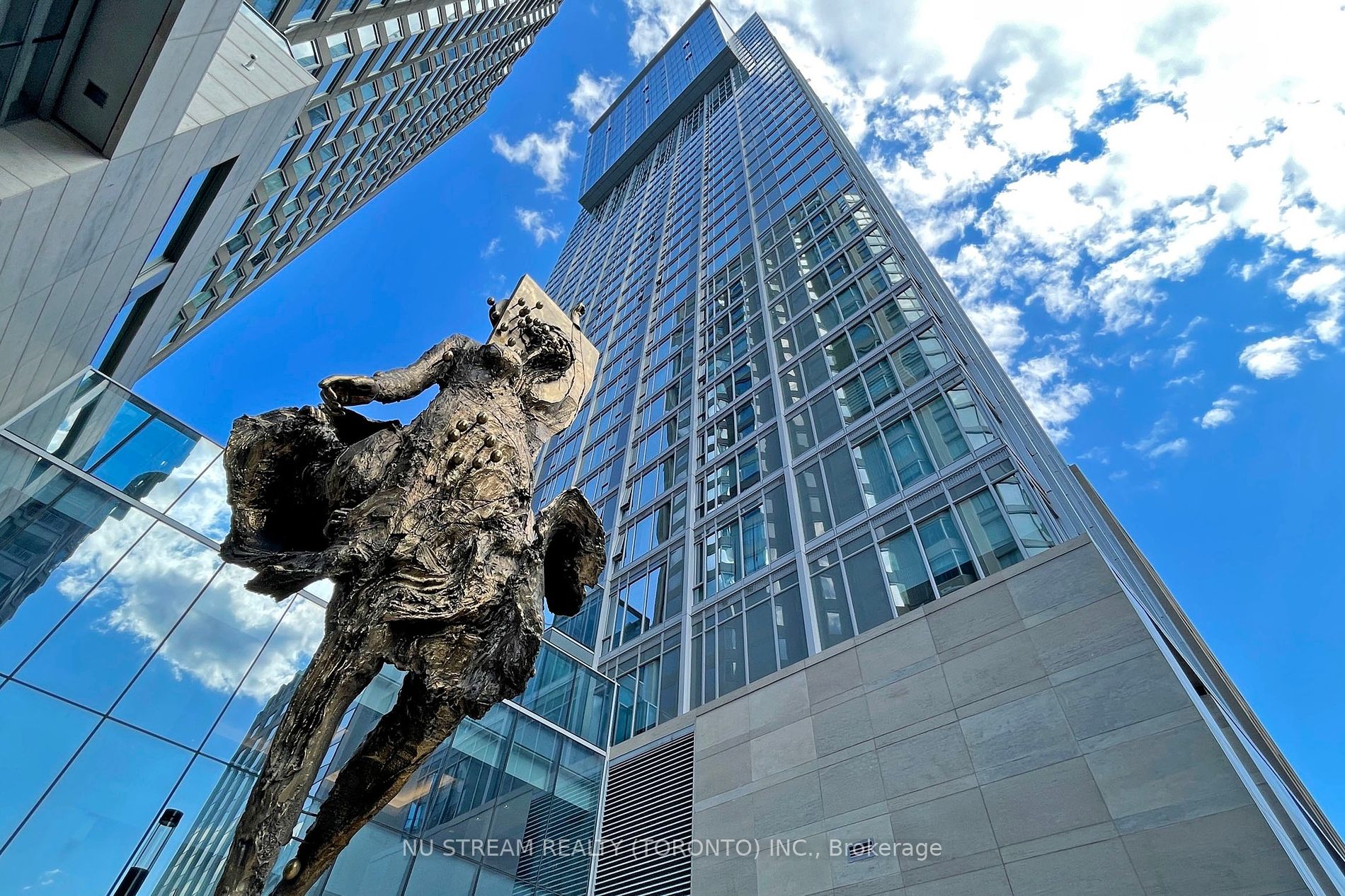 188 Cumberland St, #1408