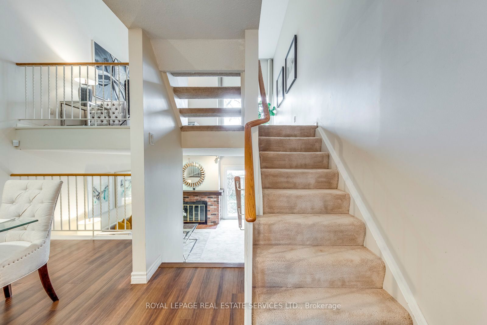 19 Dutch Myrtle Way, #19