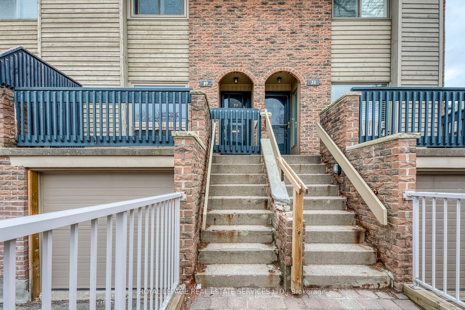 19 Dutch Myrtle Way, #19