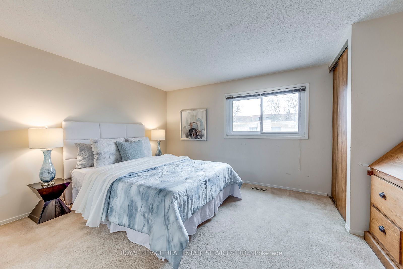 19 Dutch Myrtle Way, #19