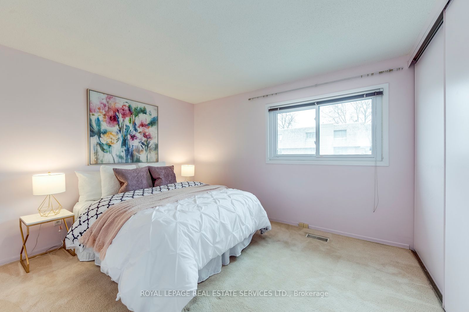 19 Dutch Myrtle Way, #19