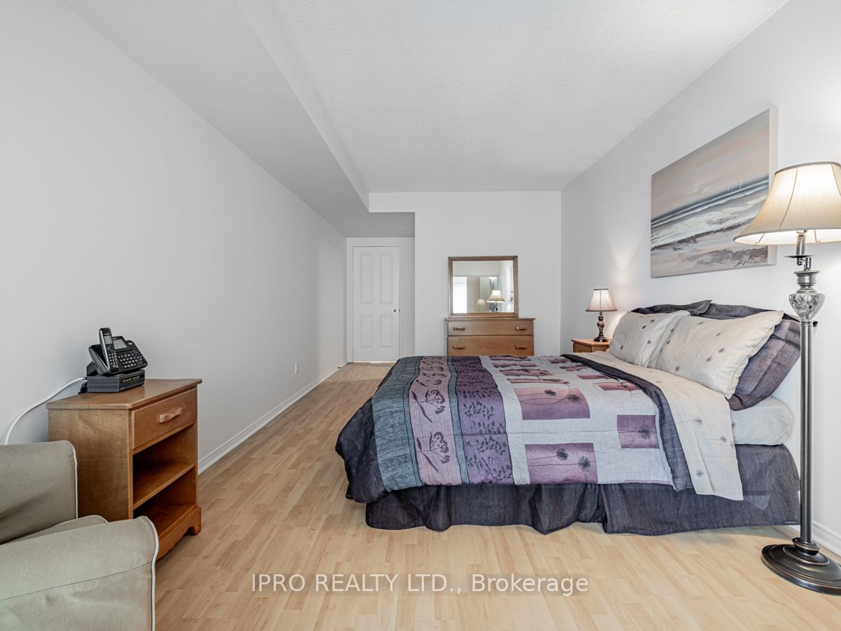 28 Hollywood Avenue, #PH09