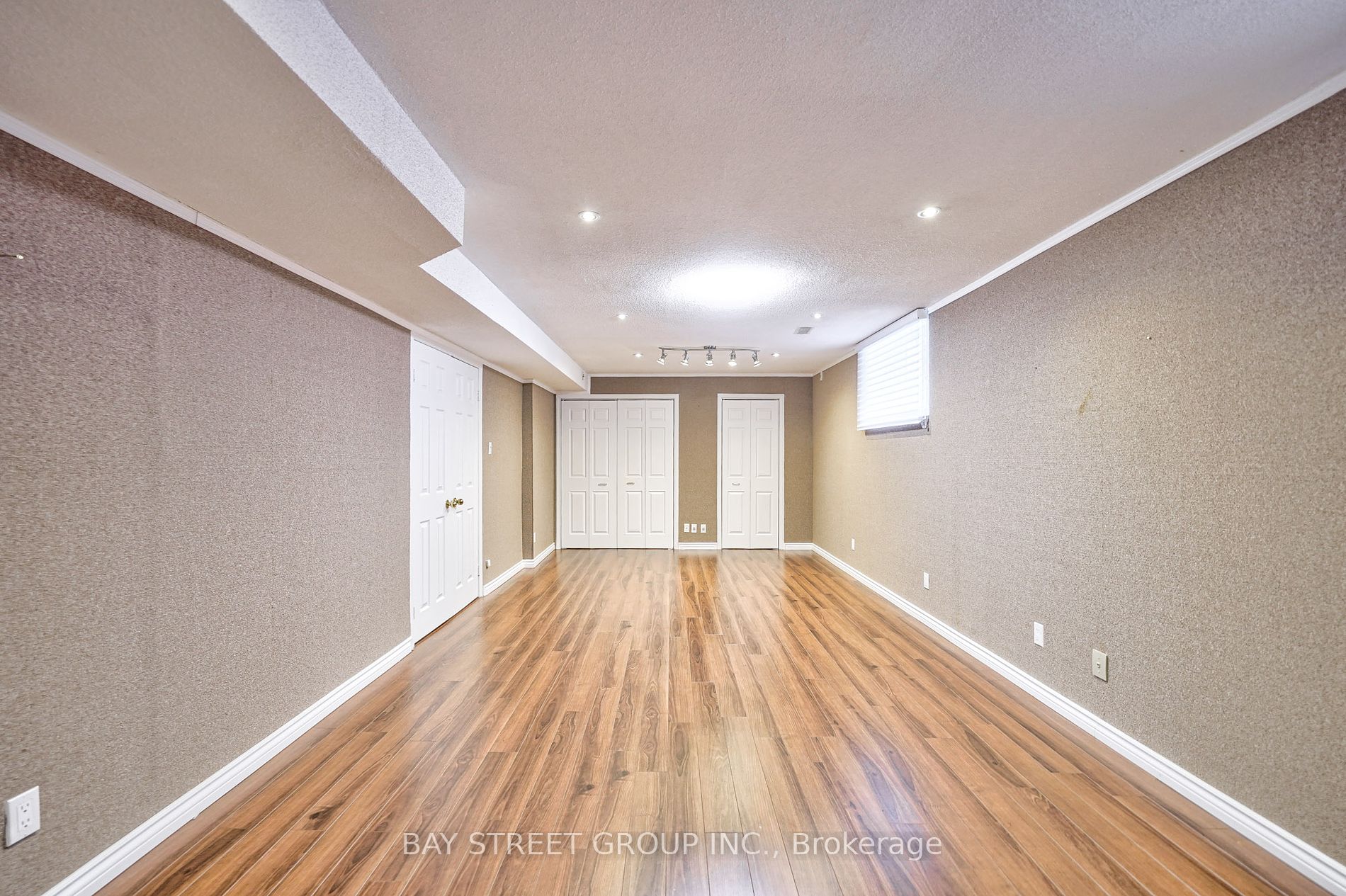 222 Hollywood Avenue