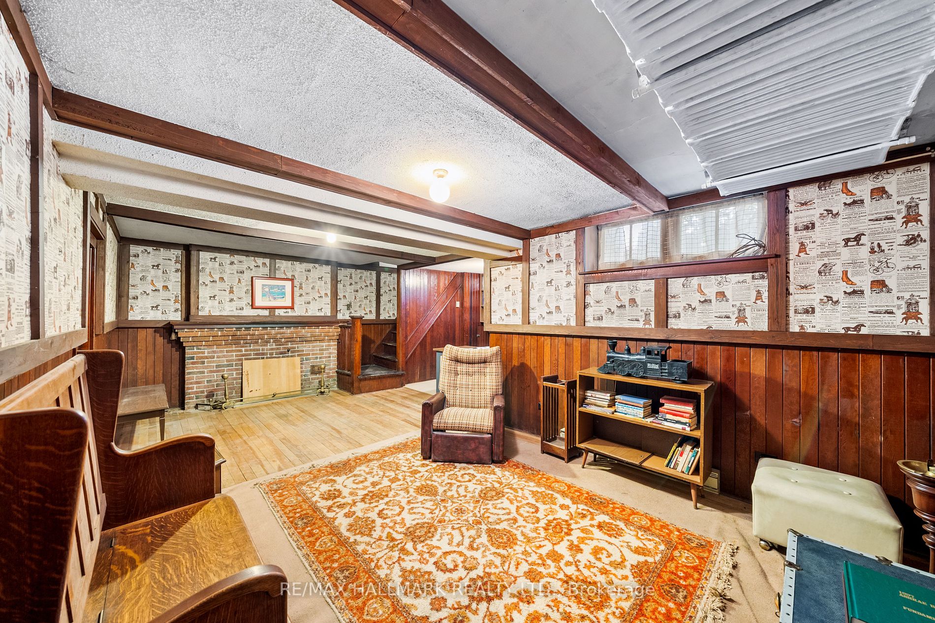 144 Old Orchard Grove
