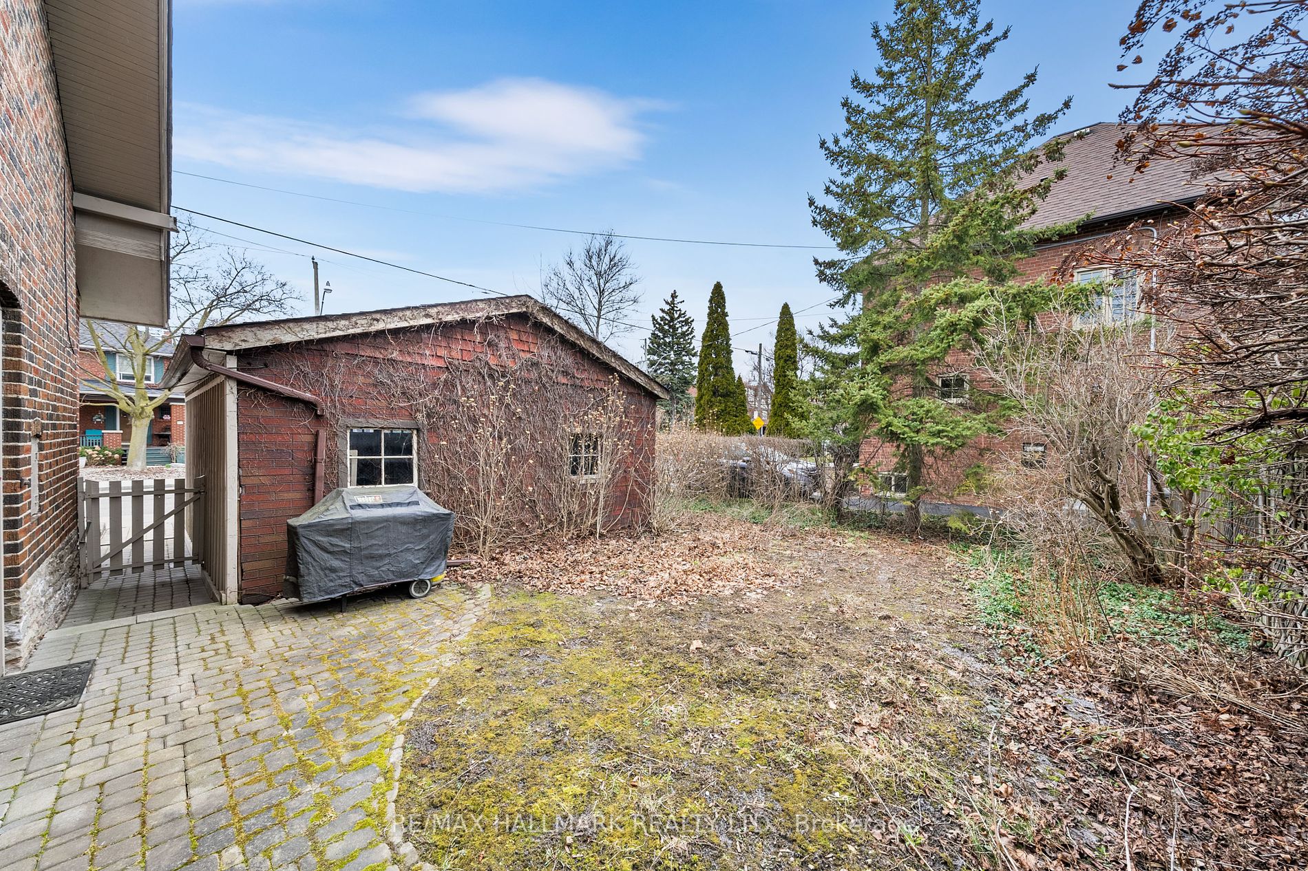 144 Old Orchard Grove