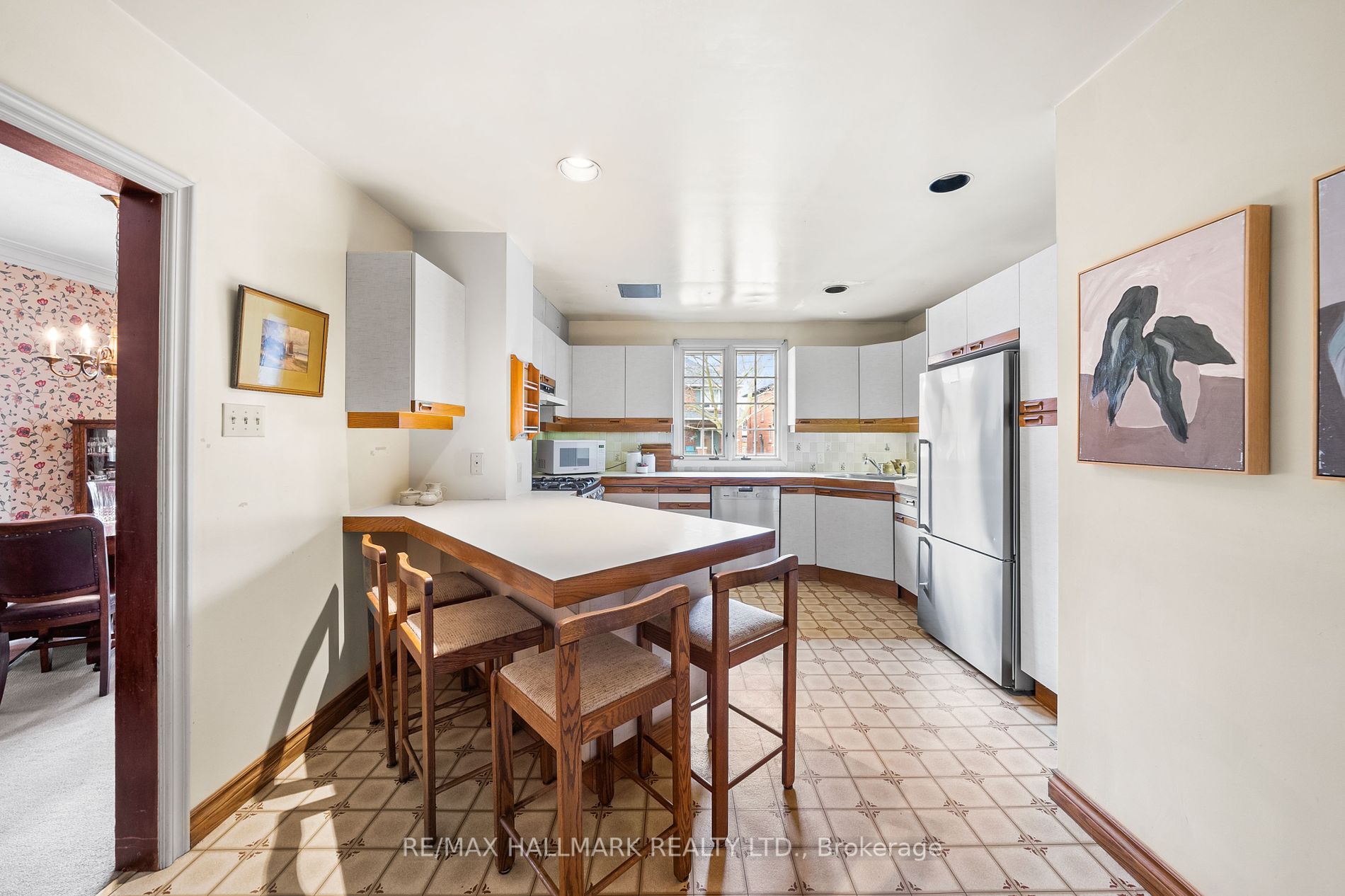 144 Old Orchard Grove