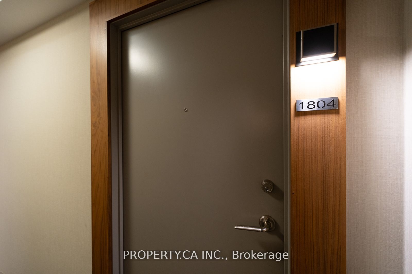 295 Adelaide St W, #1804