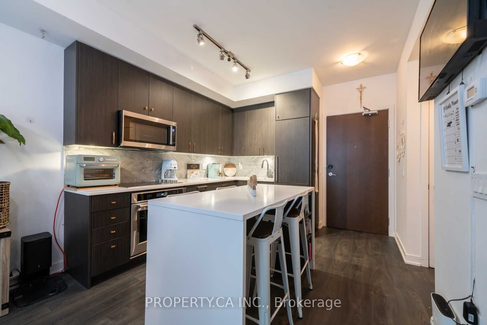 38 Iannuzzi Street, #304