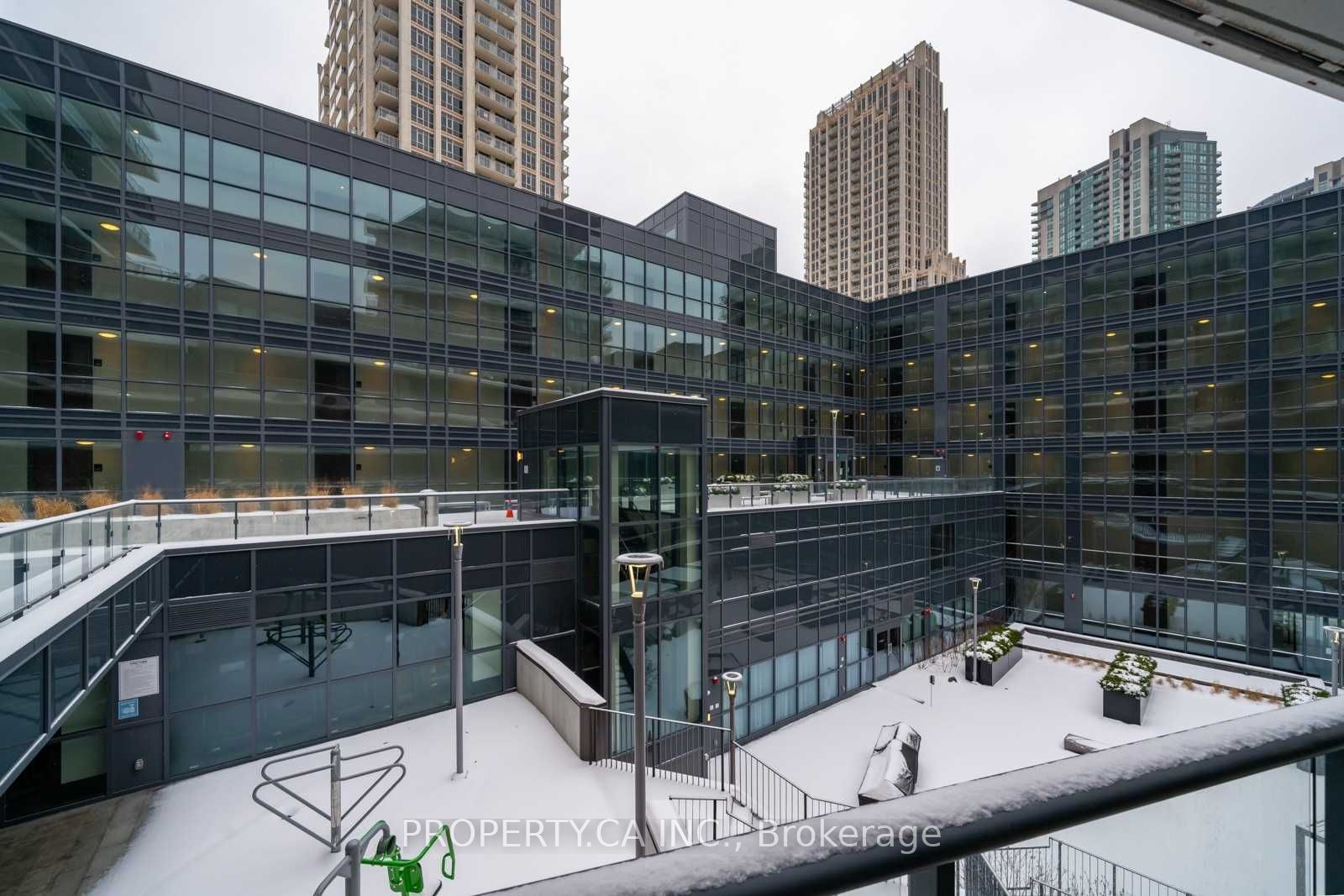 38 Iannuzzi Street, #304