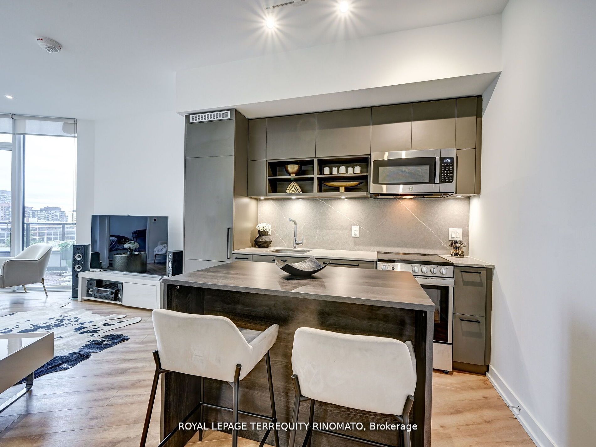 135 East Liberty St, #705