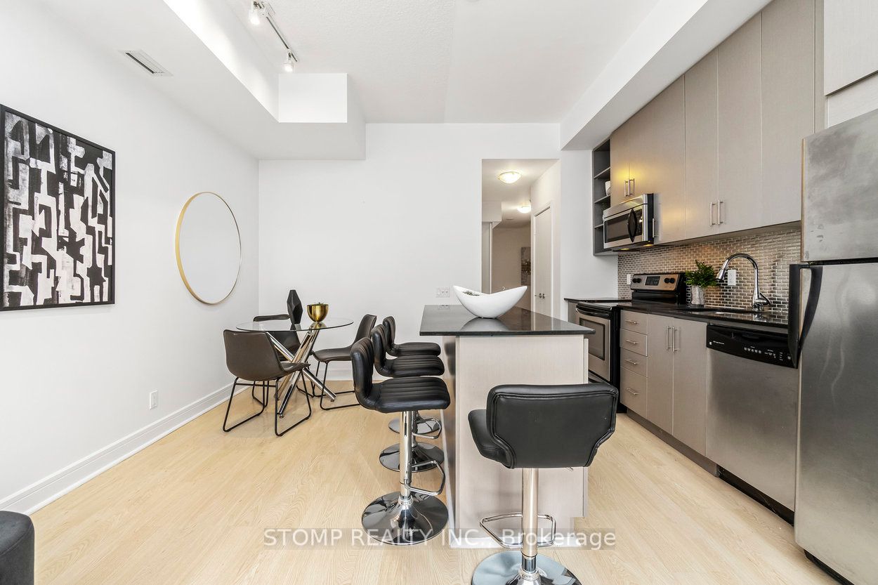 116 George St, #414